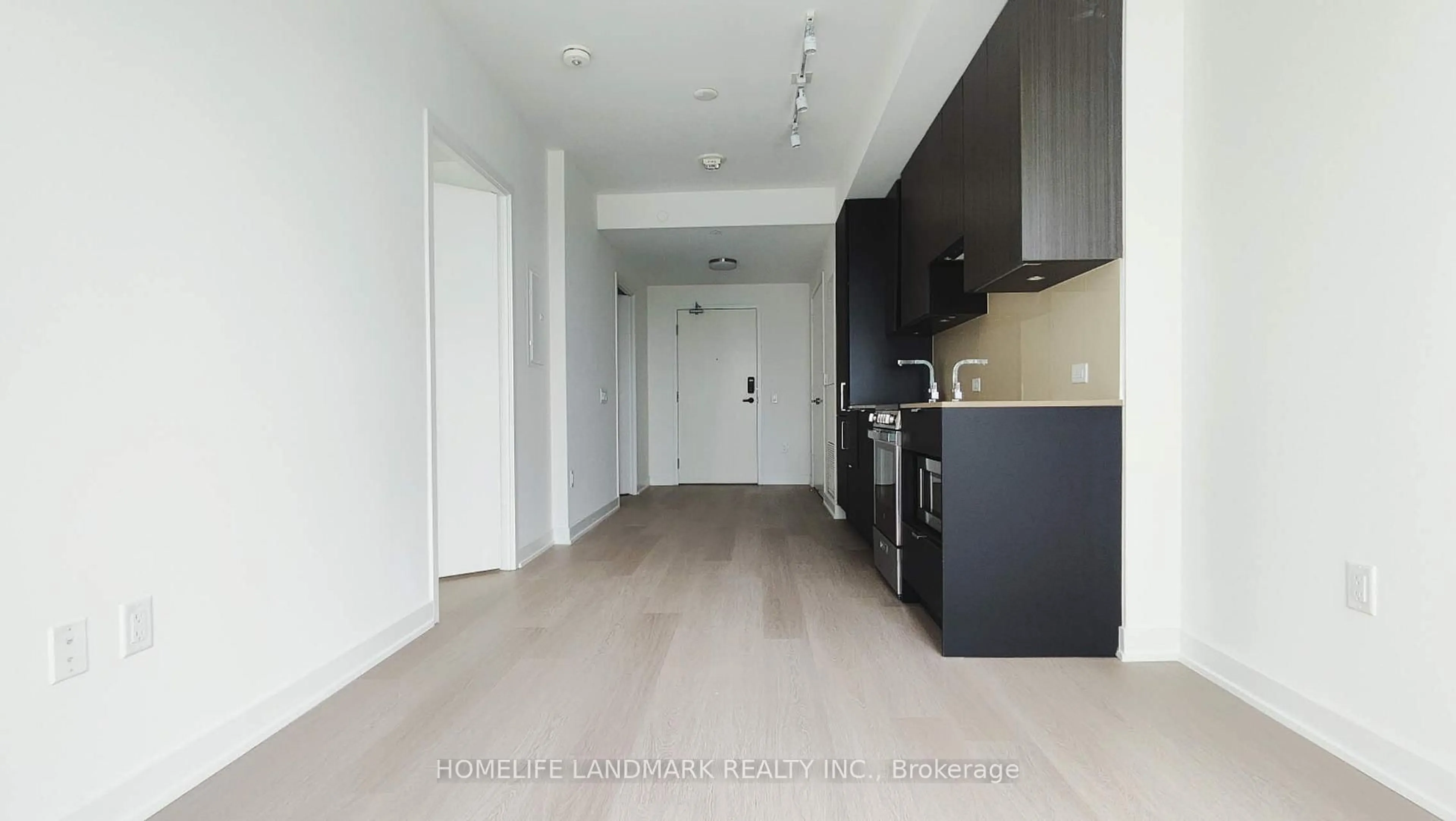 Unknown for 3883 Quartz Rd #1512, Mississauga Ontario L5B 0M4