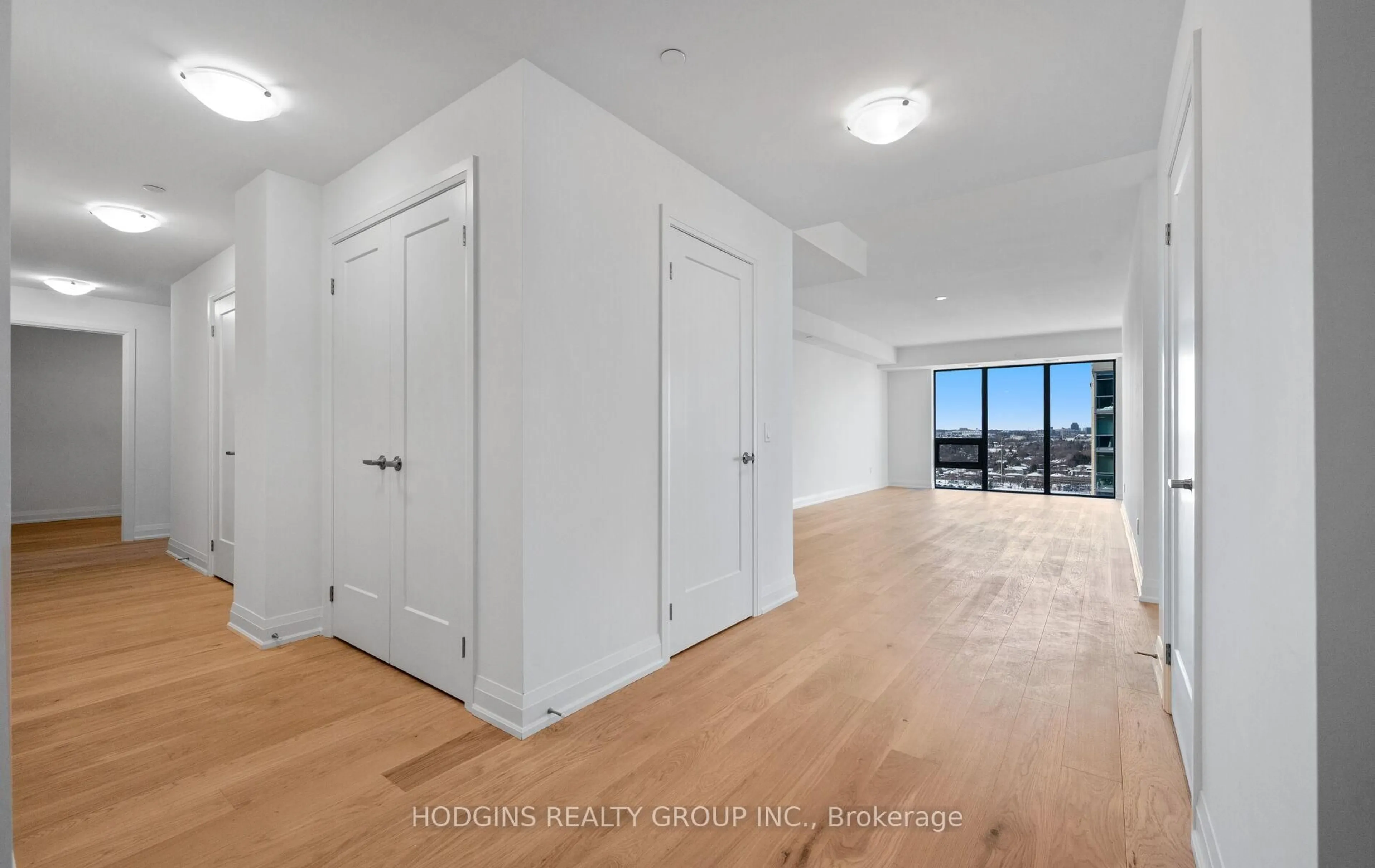 Unknown for 1035 Southdown Rd #1801, Mississauga Ontario L5J 0A3