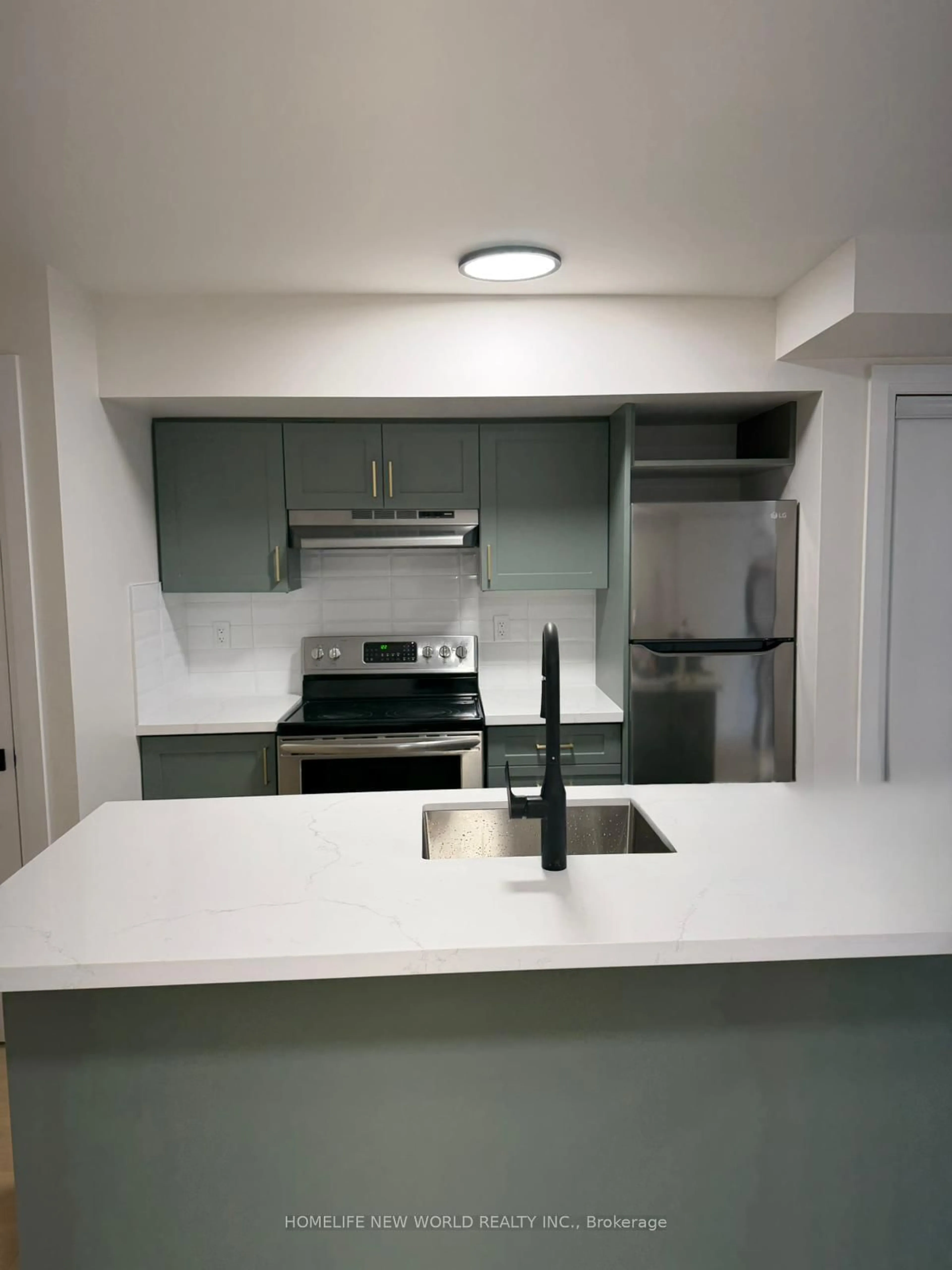 Standard kitchen, unknown for 173 William Duncan Rd #1, Toronto Ontario M3K 0B8