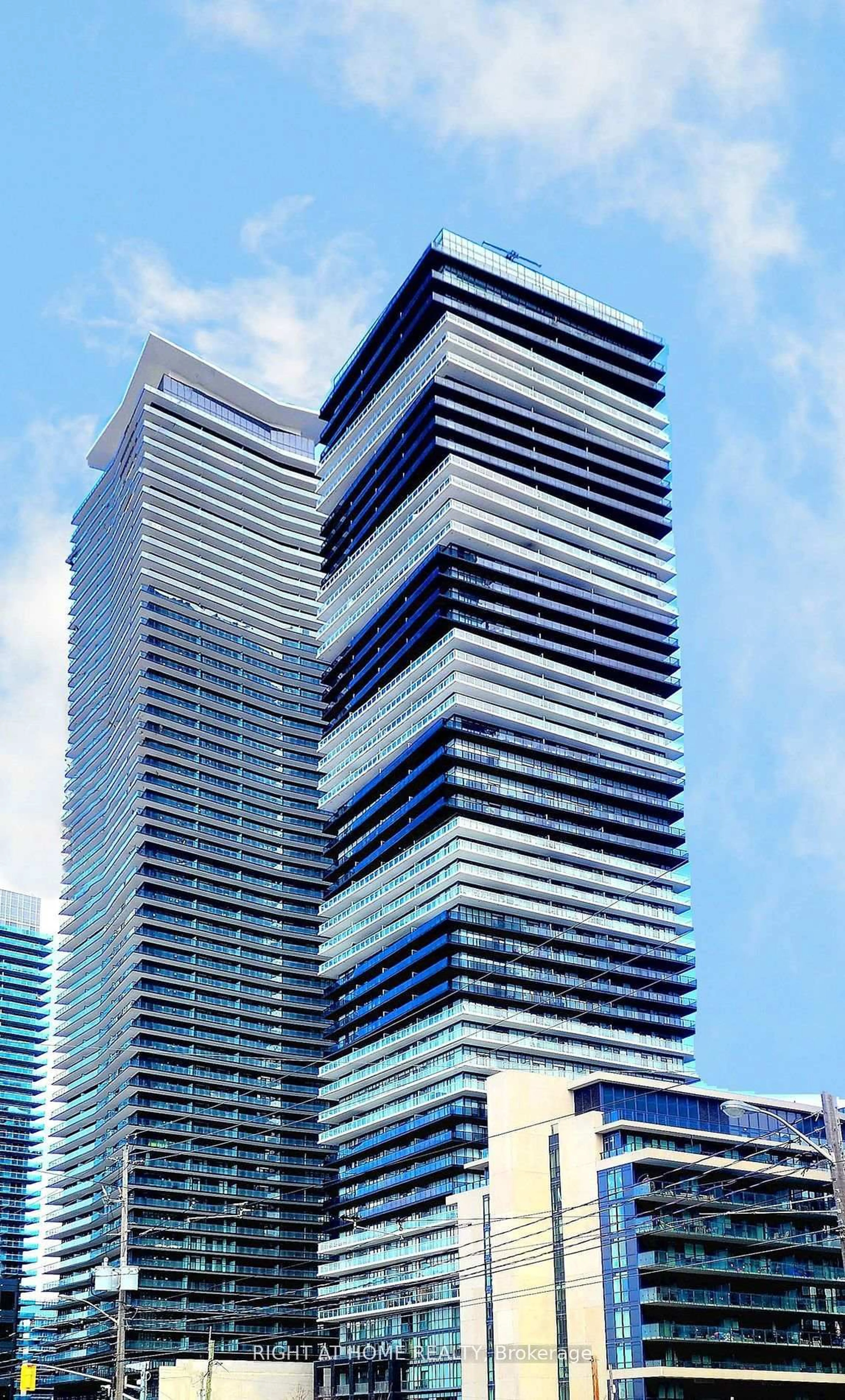 Unknown for 56 Annie Craig Dr #1402, Toronto Ontario M8V 0C8