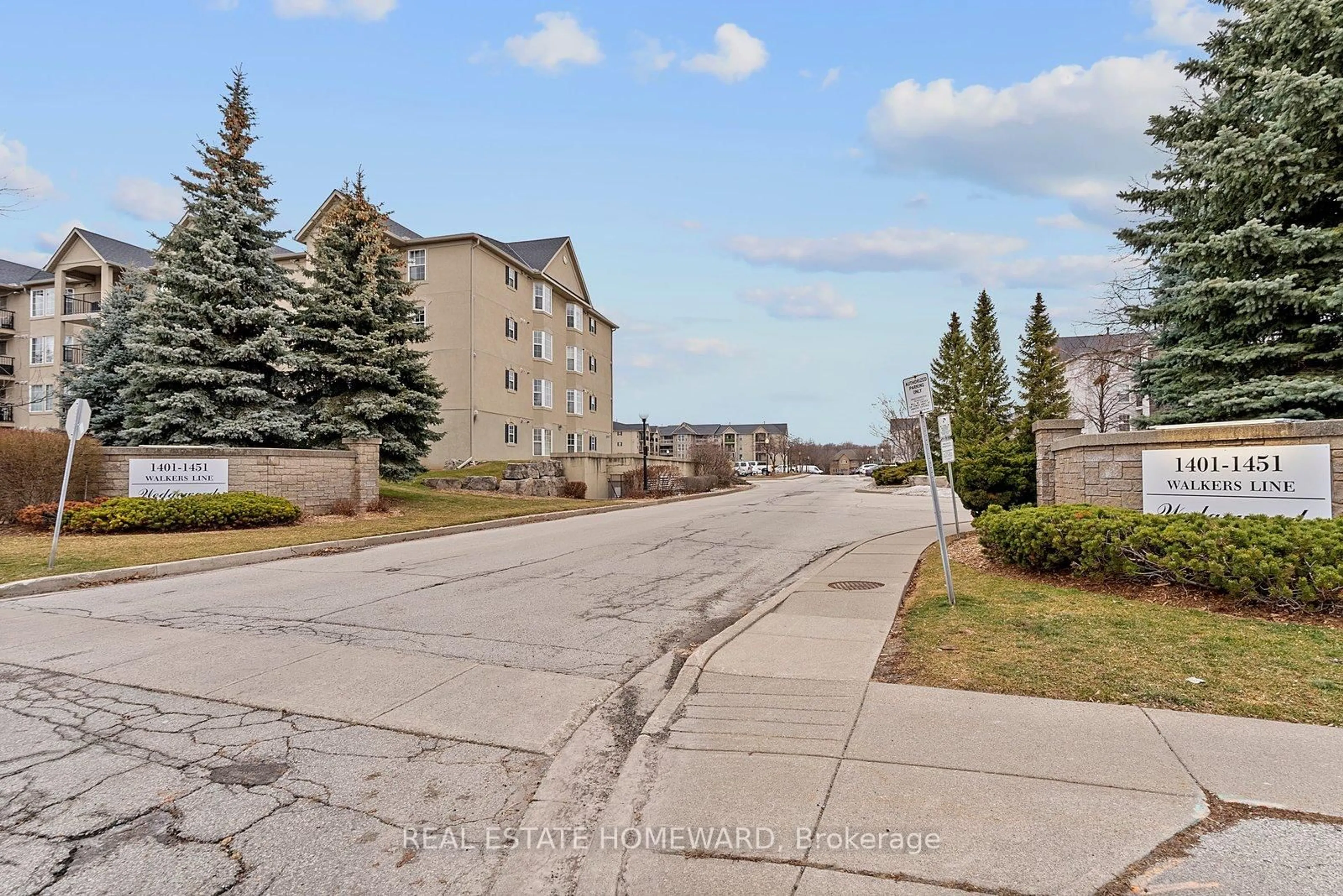 Unknown for 1451 Walker's Line #309, Burlington Ontario L7M 4P1