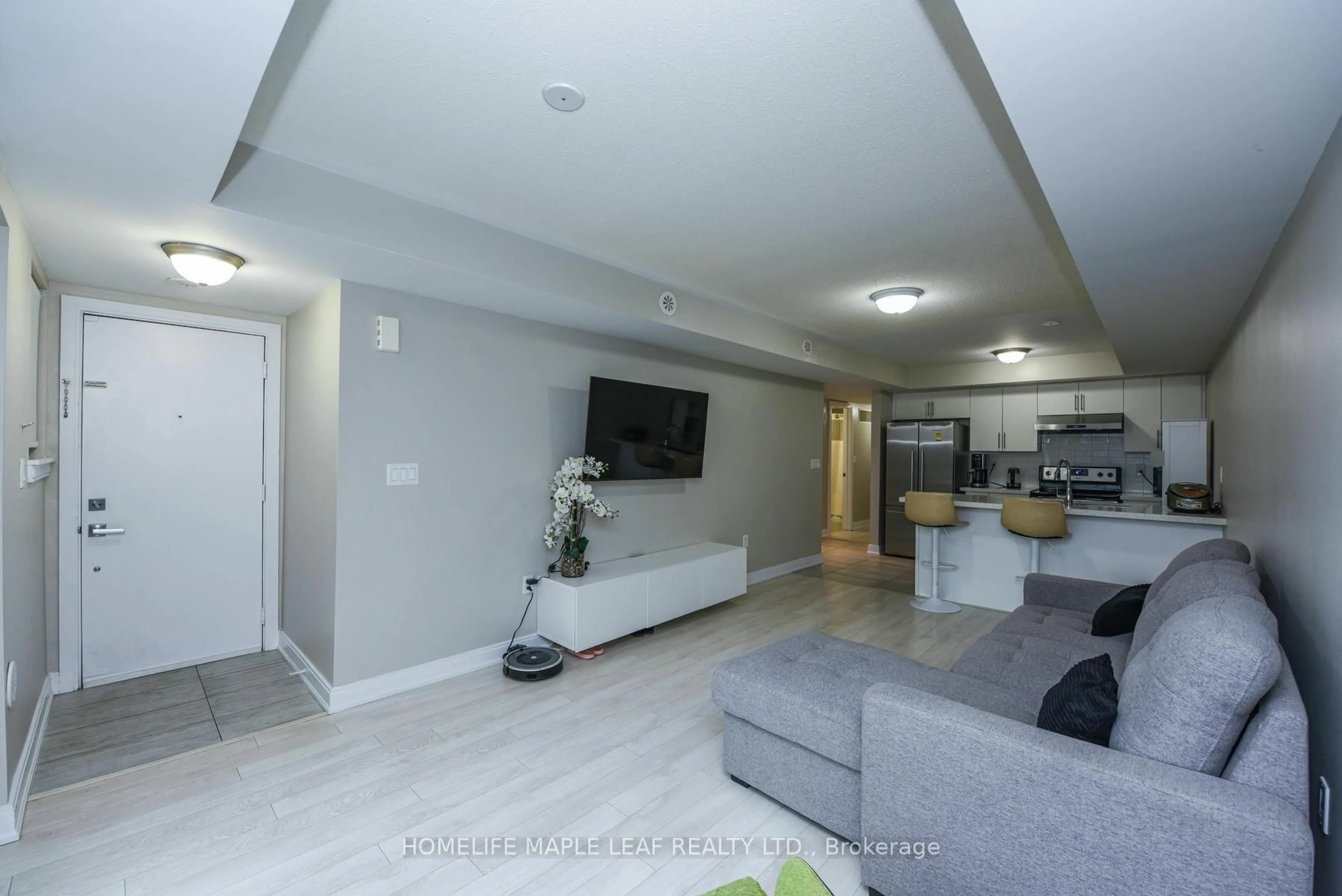 Living room with furniture, unknown for 100 Dufay Rd #98, Brampton Ontario L7A 4S3