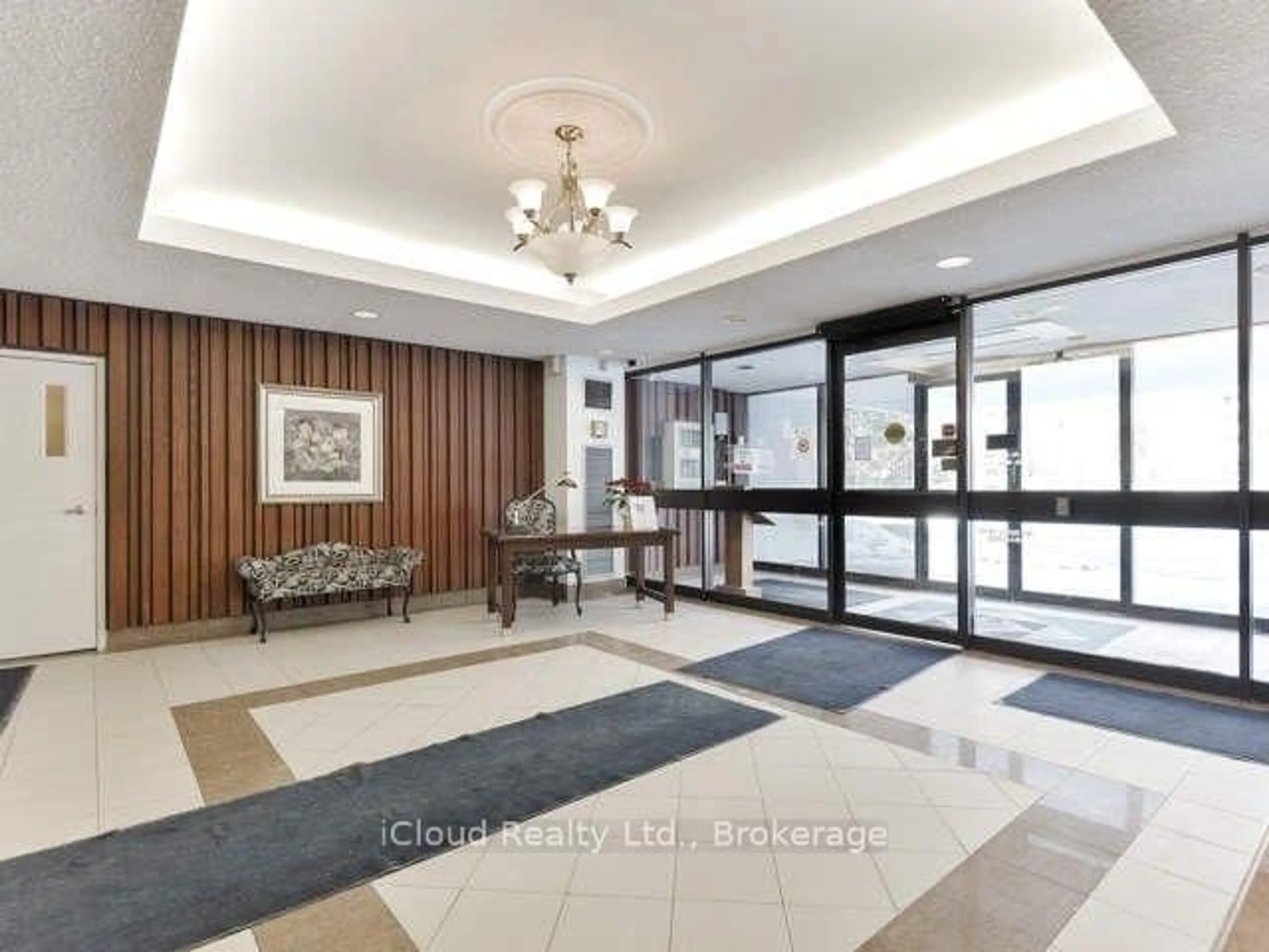 Unknown for 50 Elm Dr #1605, Mississauga Ontario L5A 3X2