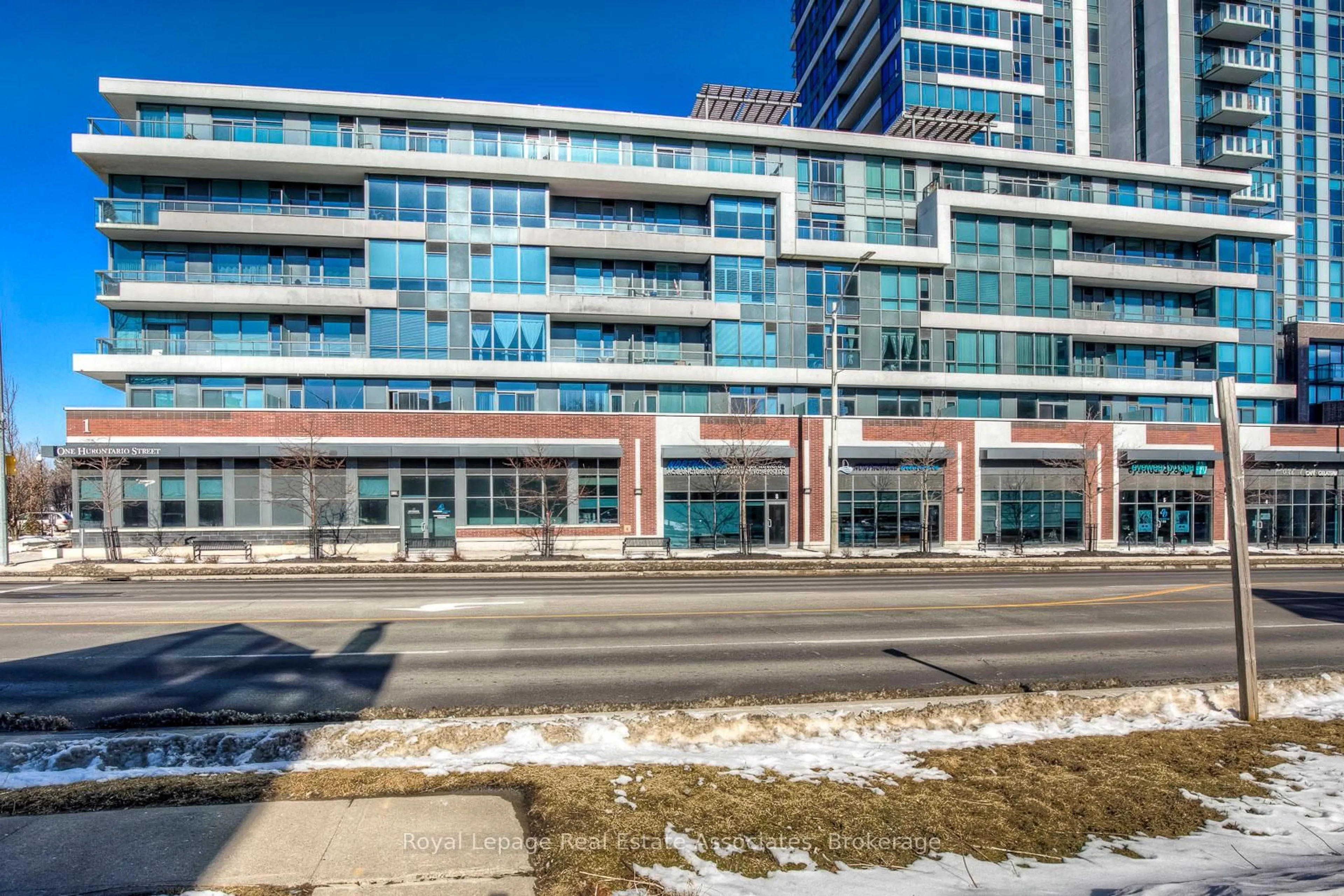 Unknown for 1 Hurontario St #308, Mississauga Ontario L5G 0A3