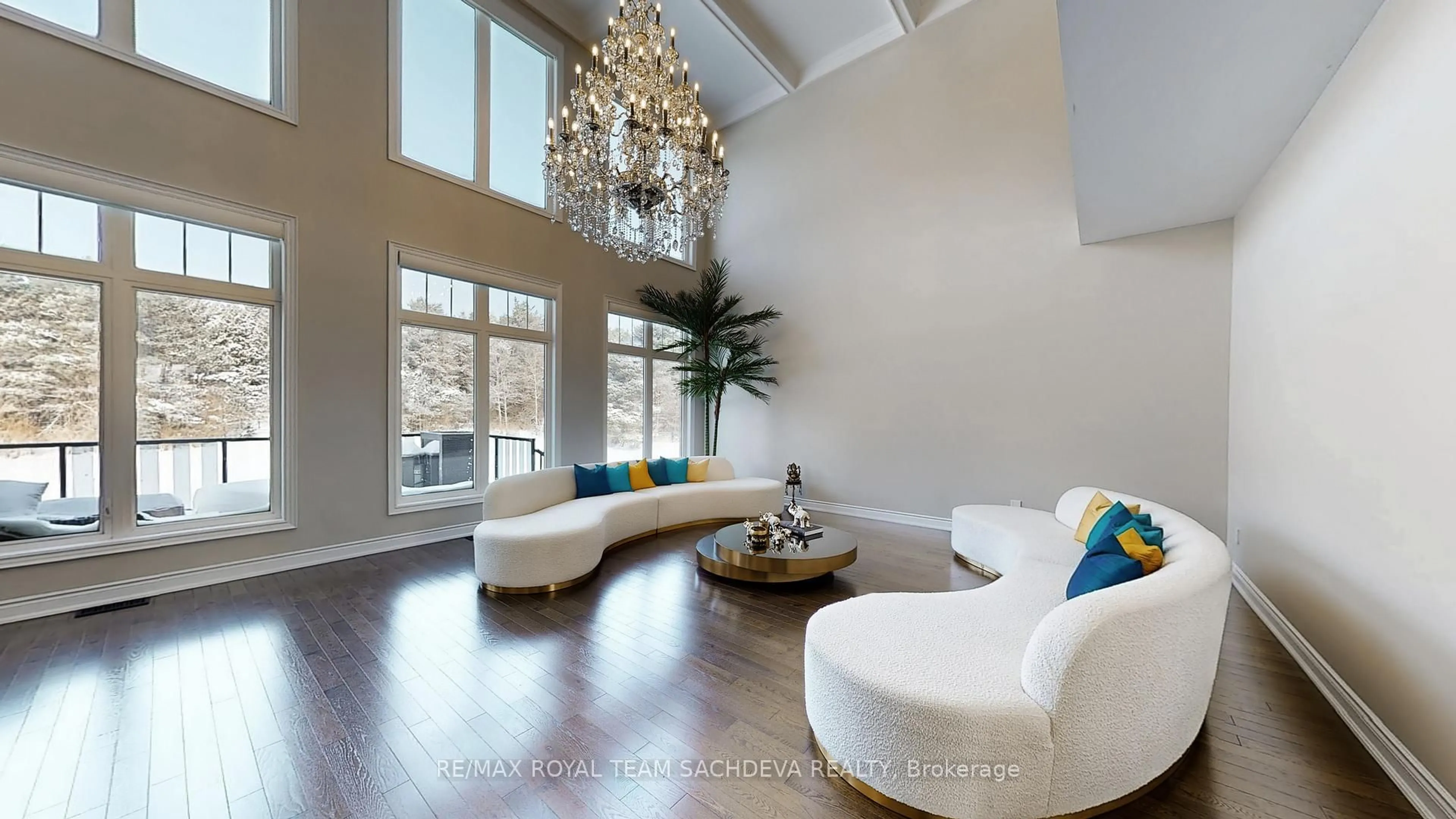 Living room with furniture, wood/laminate floor for 76 Buckstown Tr, Caledon Ontario L7E 3E8