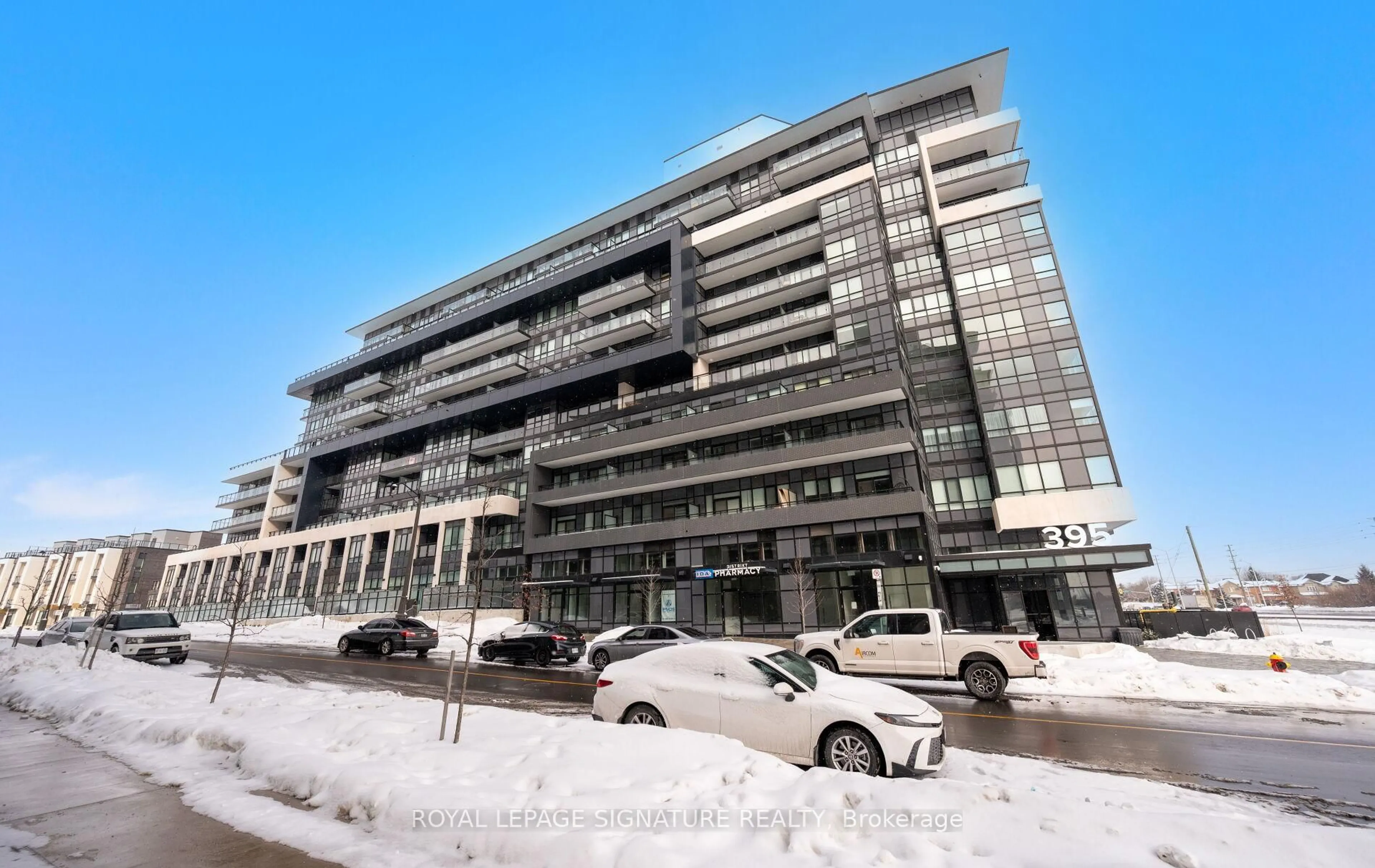 Unknown for 395 Dundas St #716, Oakville Ontario L6M 5R8