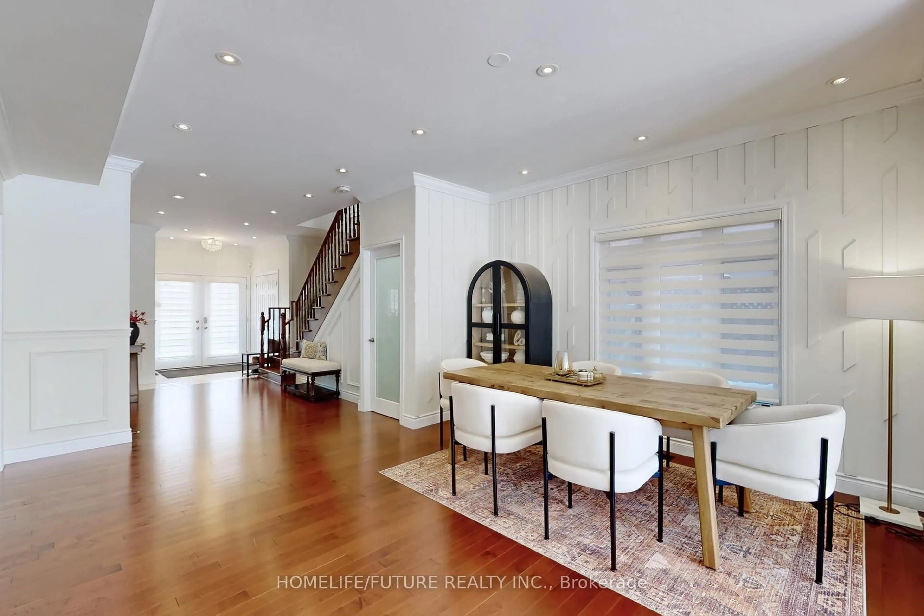 Unknown for 1076 Woodward Ave, Milton Ontario L9T 5P4