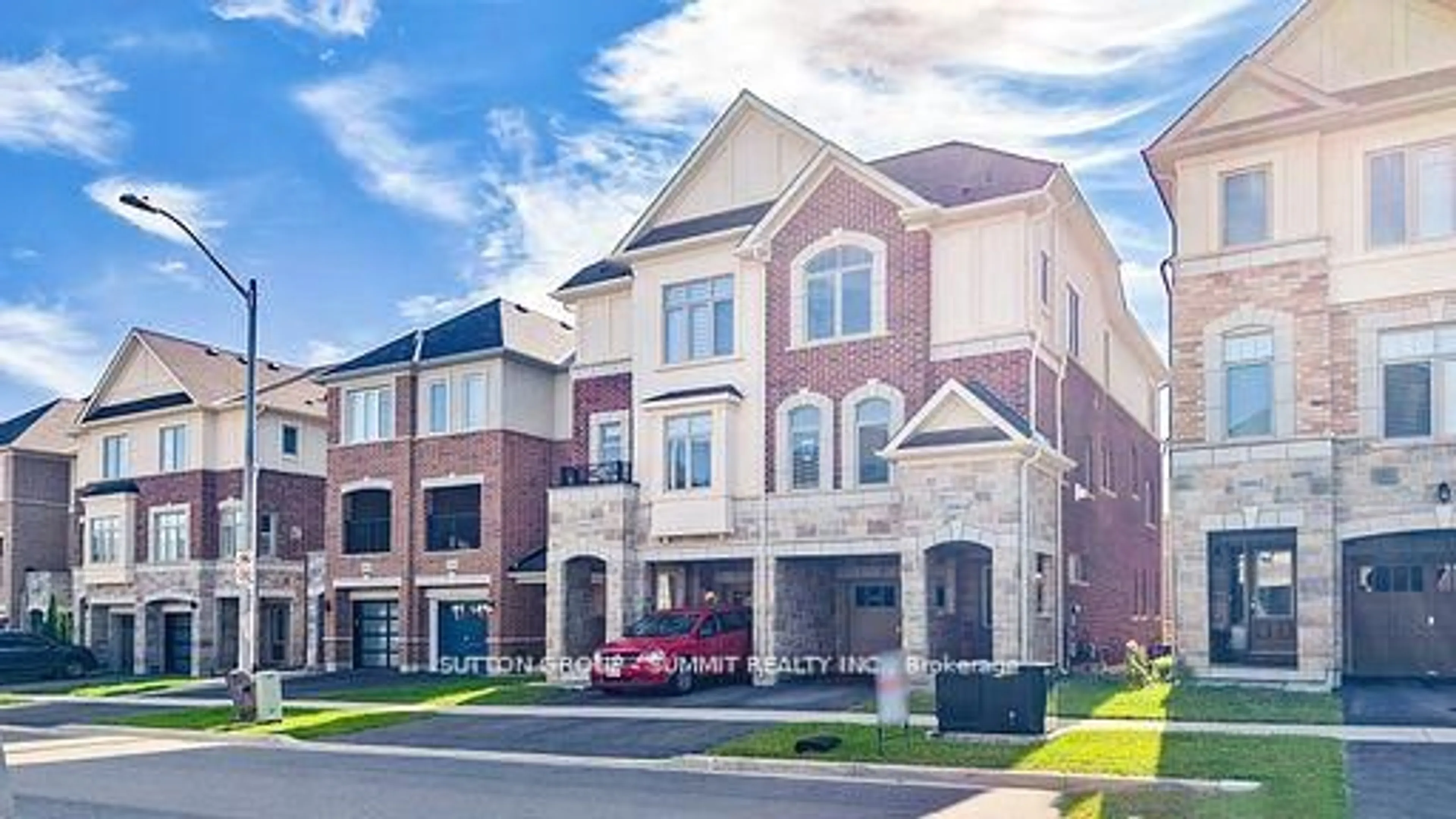 Home with brick exterior material, street for 3964 THOMAS ALTON Blvd, Burlington Ontario L7M 2A4