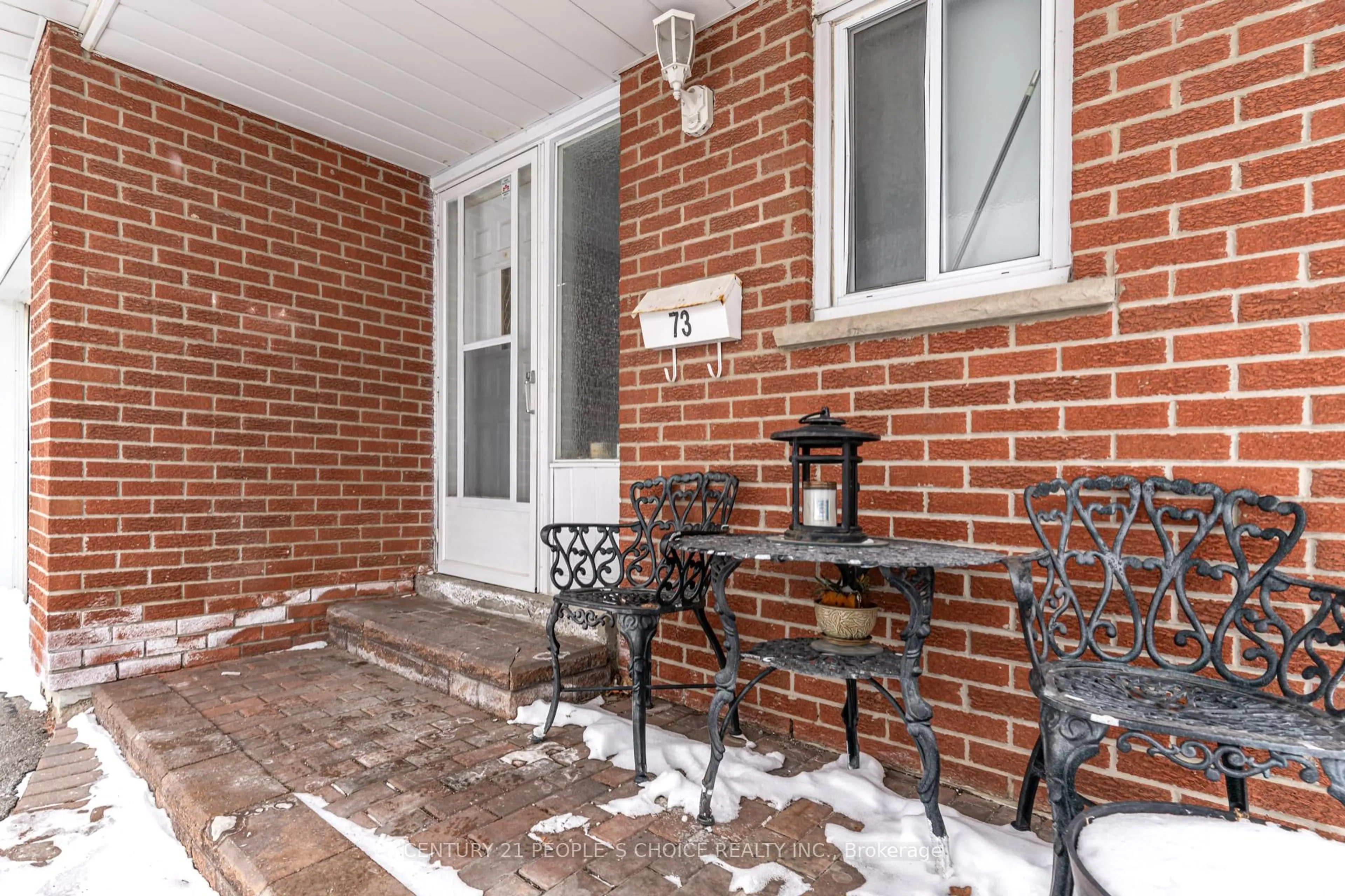 Unknown for 73 Bruce Beer Dr, Brampton Ontario L6V 2Z7