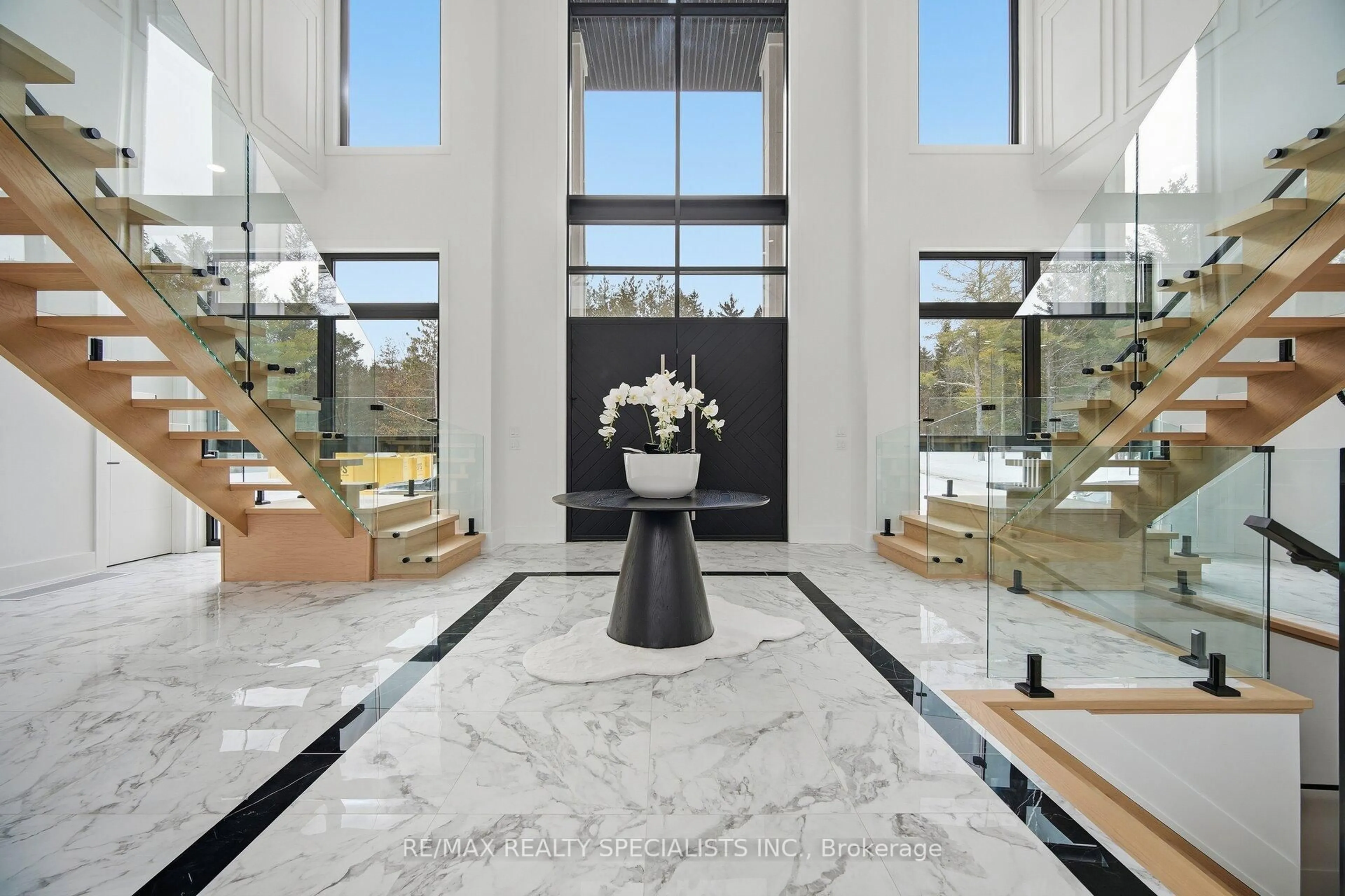 Unknown for 18785 The Gore Rd, Caledon Ontario L7E 0X9