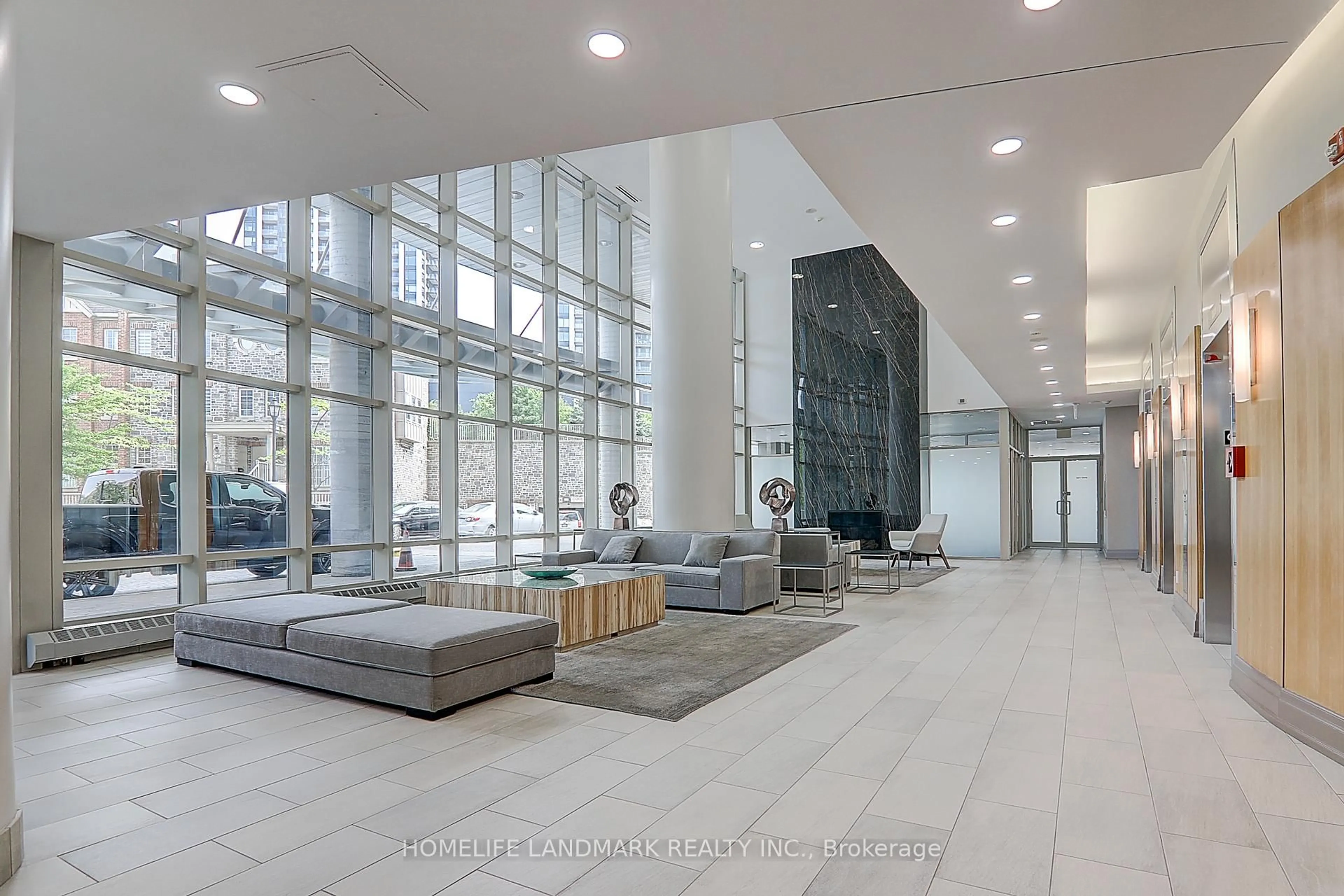 Lobby for 15 Windermere Ave #1811, Toronto Ontario M6S 5A2