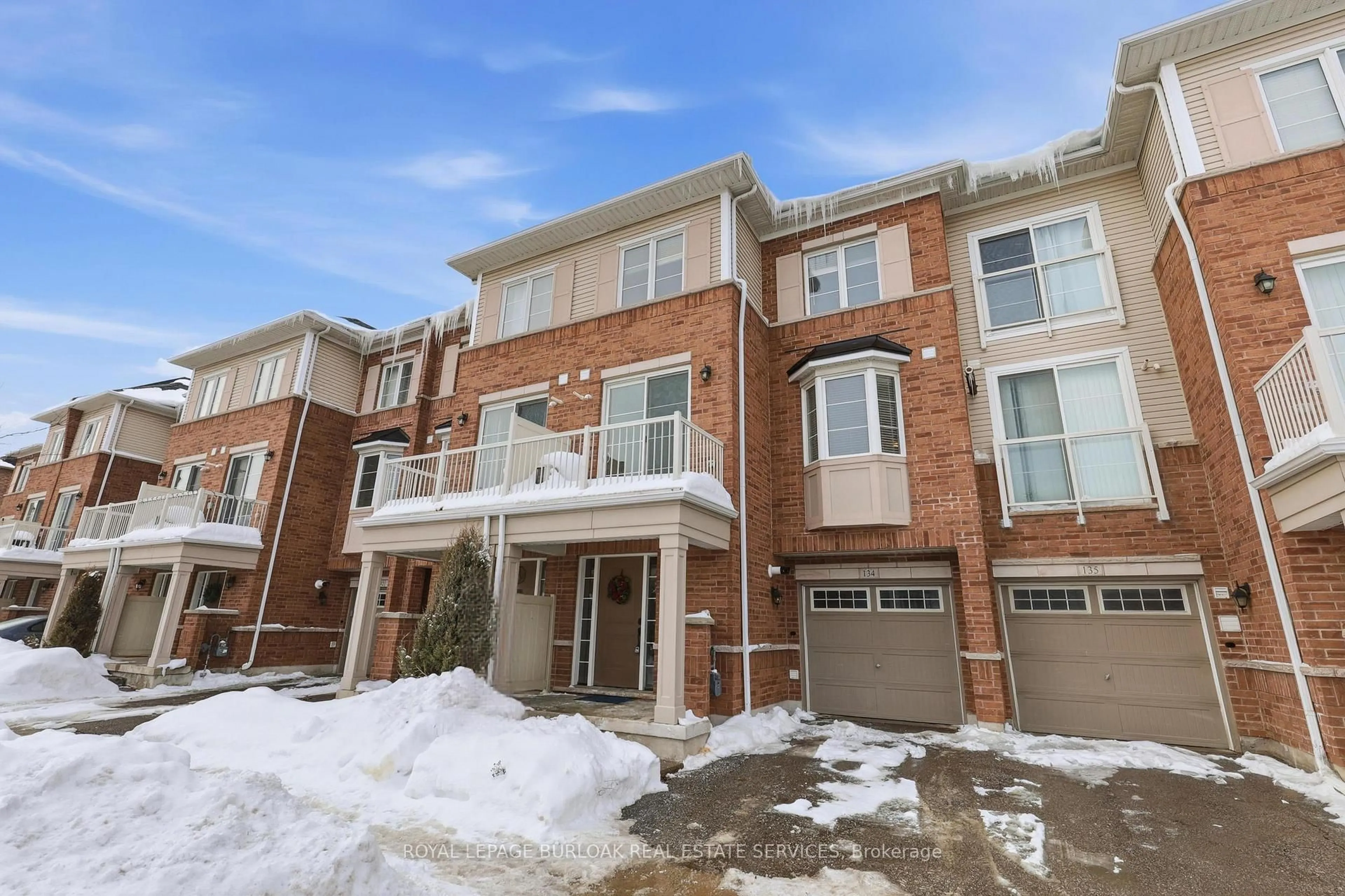 Unknown for 165 Hampshire Way #134, Milton Ontario L9T 8M7