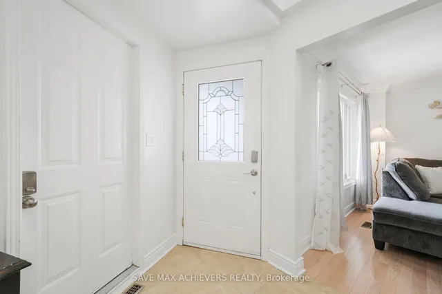 4024 Longo Circ, Mississauga 4