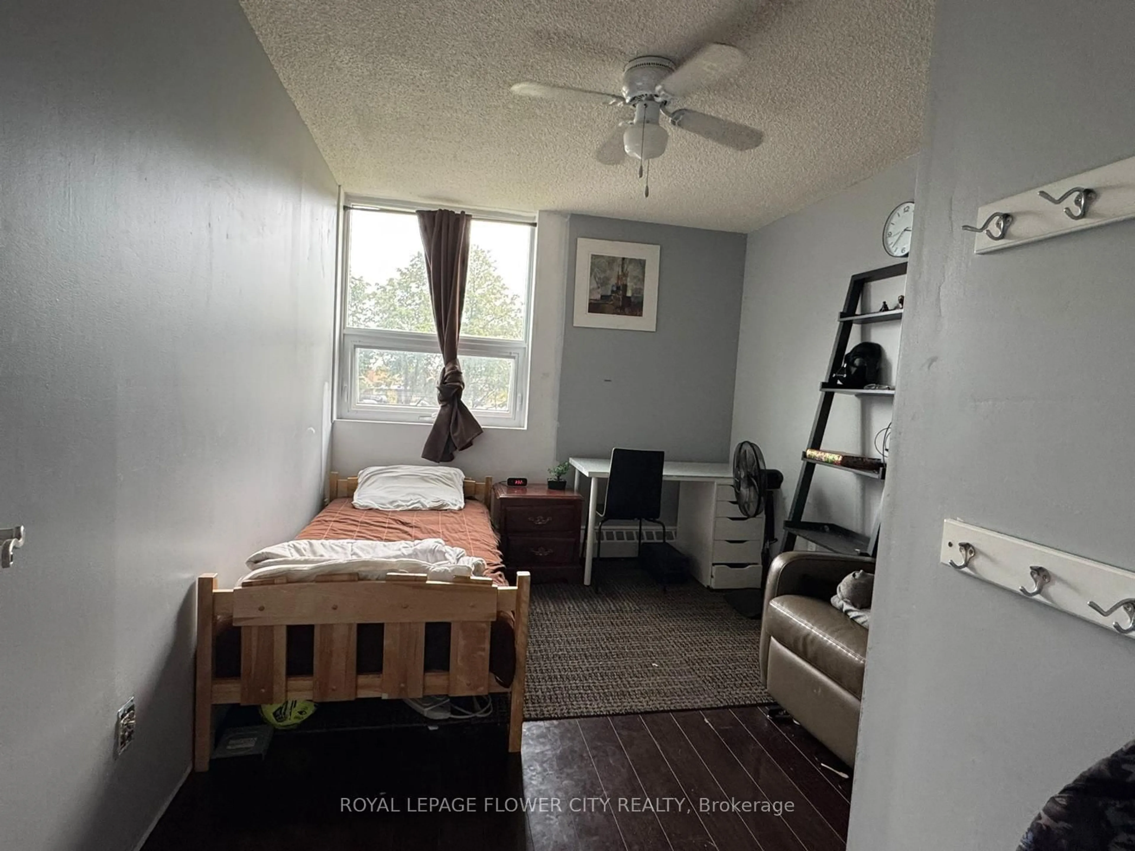 A pic of a room for 2929 Aquitaine Ave #309, Mississauga Ontario L5N 2C7