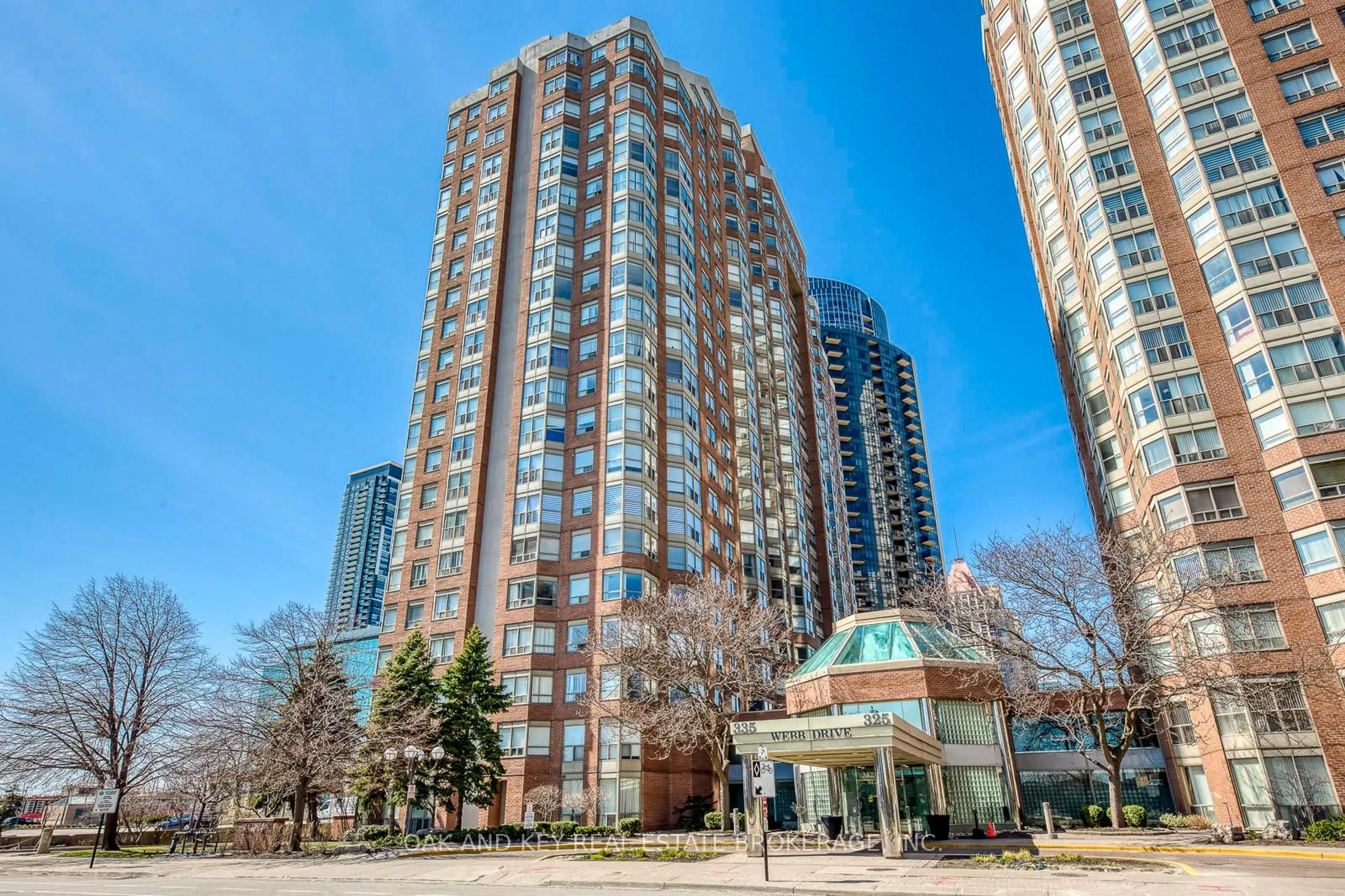 Patio, unknown for 335 Webb Dr #1806, Mississauga Ontario L5B 4A1