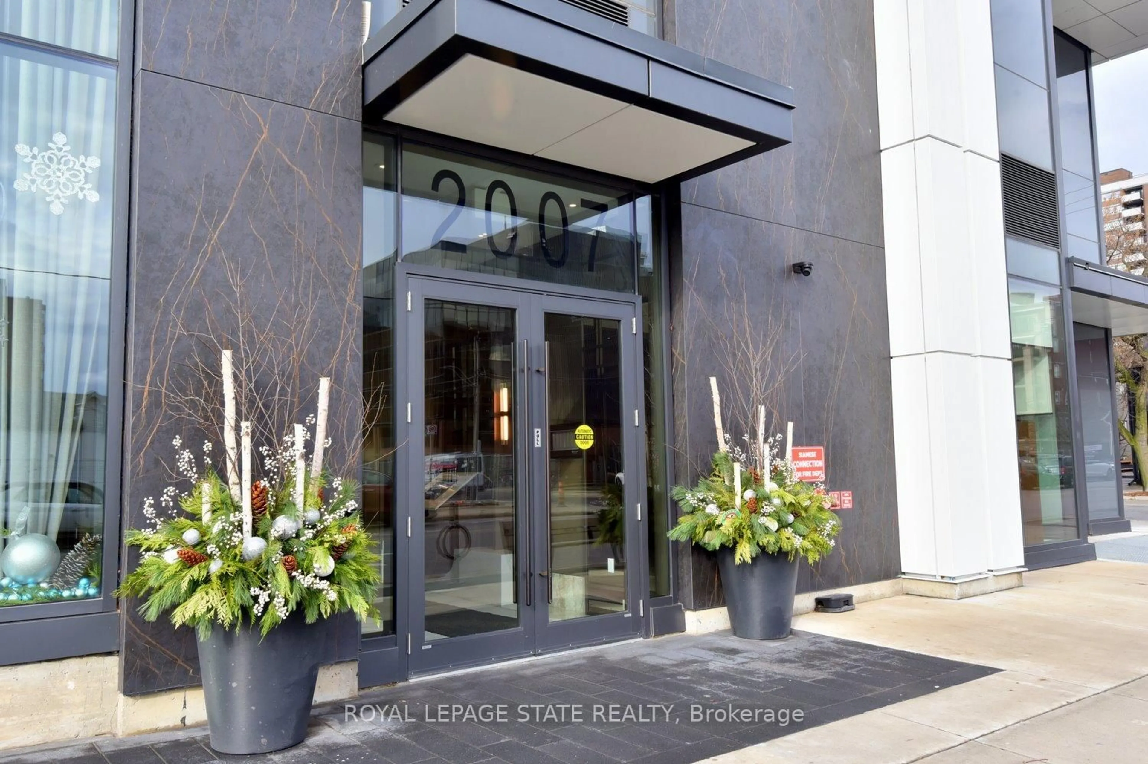 Unknown for 2007 James St #1301, Burlington Ontario L7R 0G7