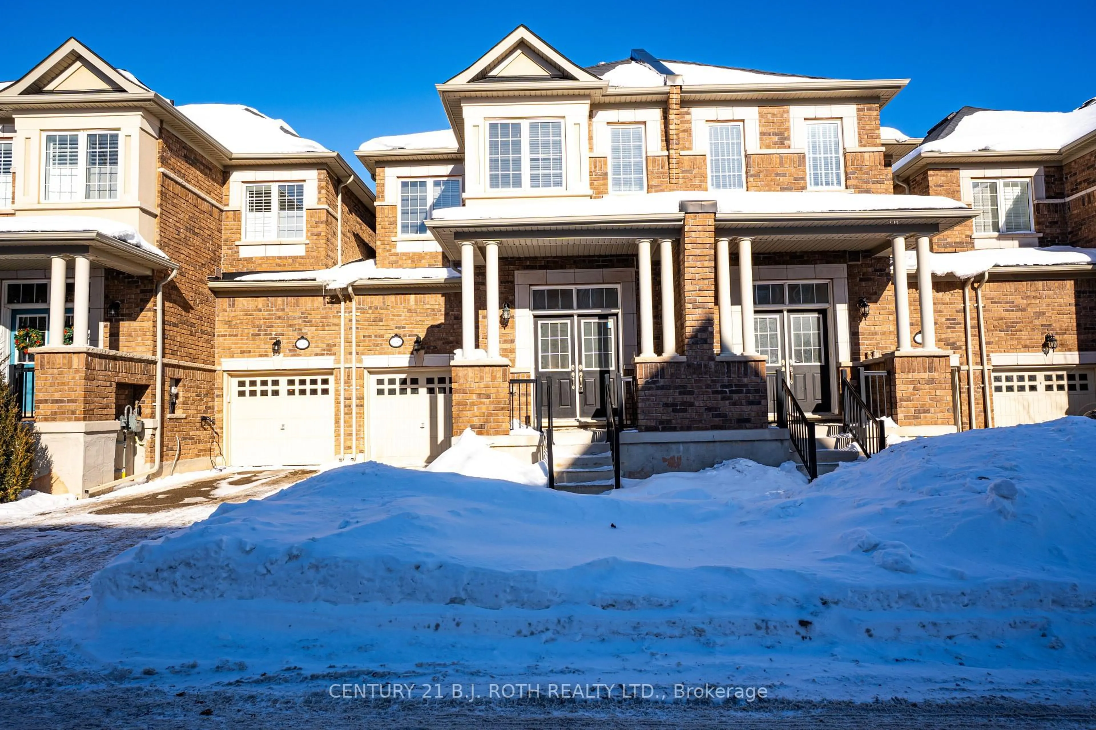 Home with brick exterior material, street for 3047 Eberly Woods Dr, Oakville Ontario L6M 0T6