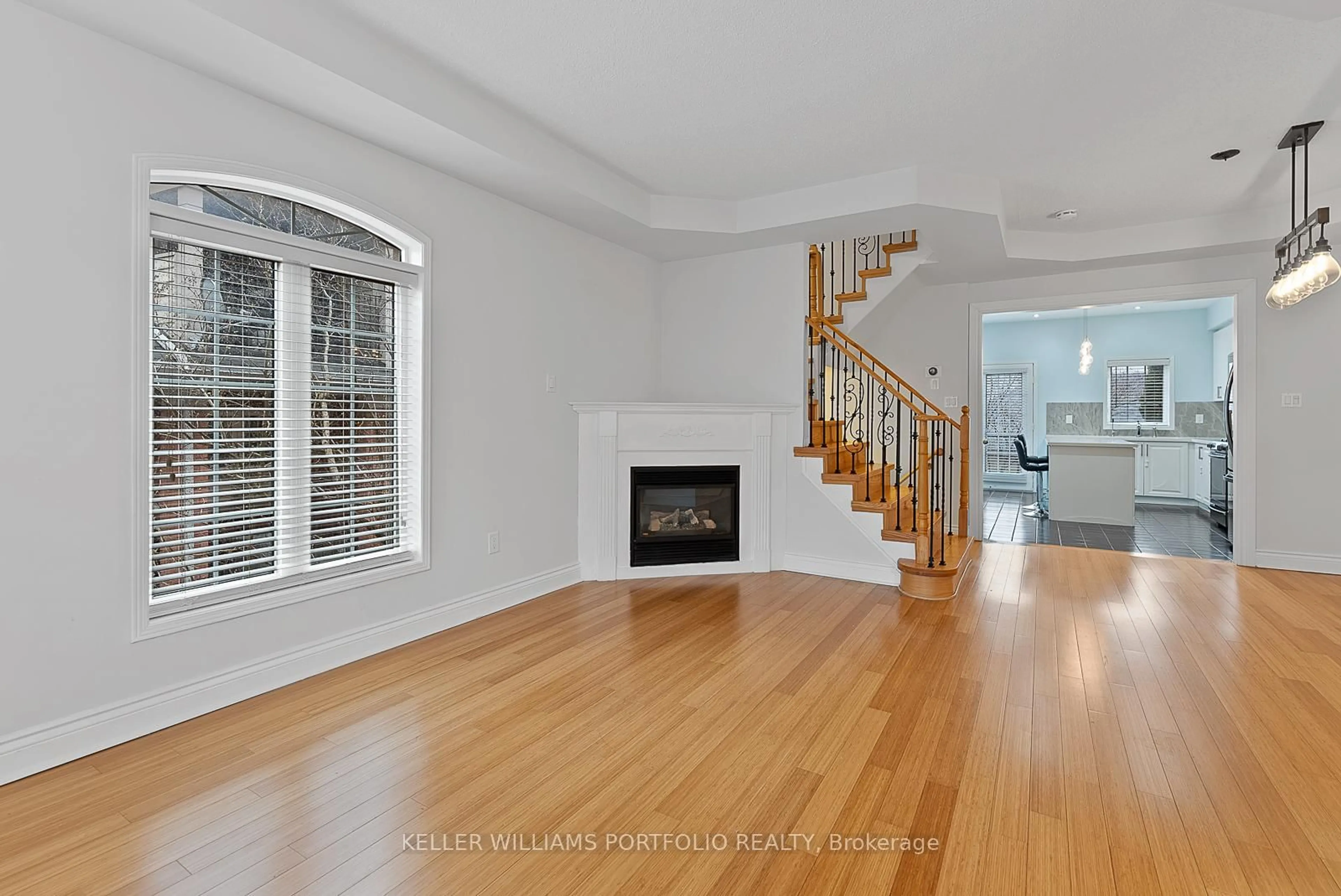 Unknown for 118 Gatwick Dr, Oakville Ontario L6H 6V3