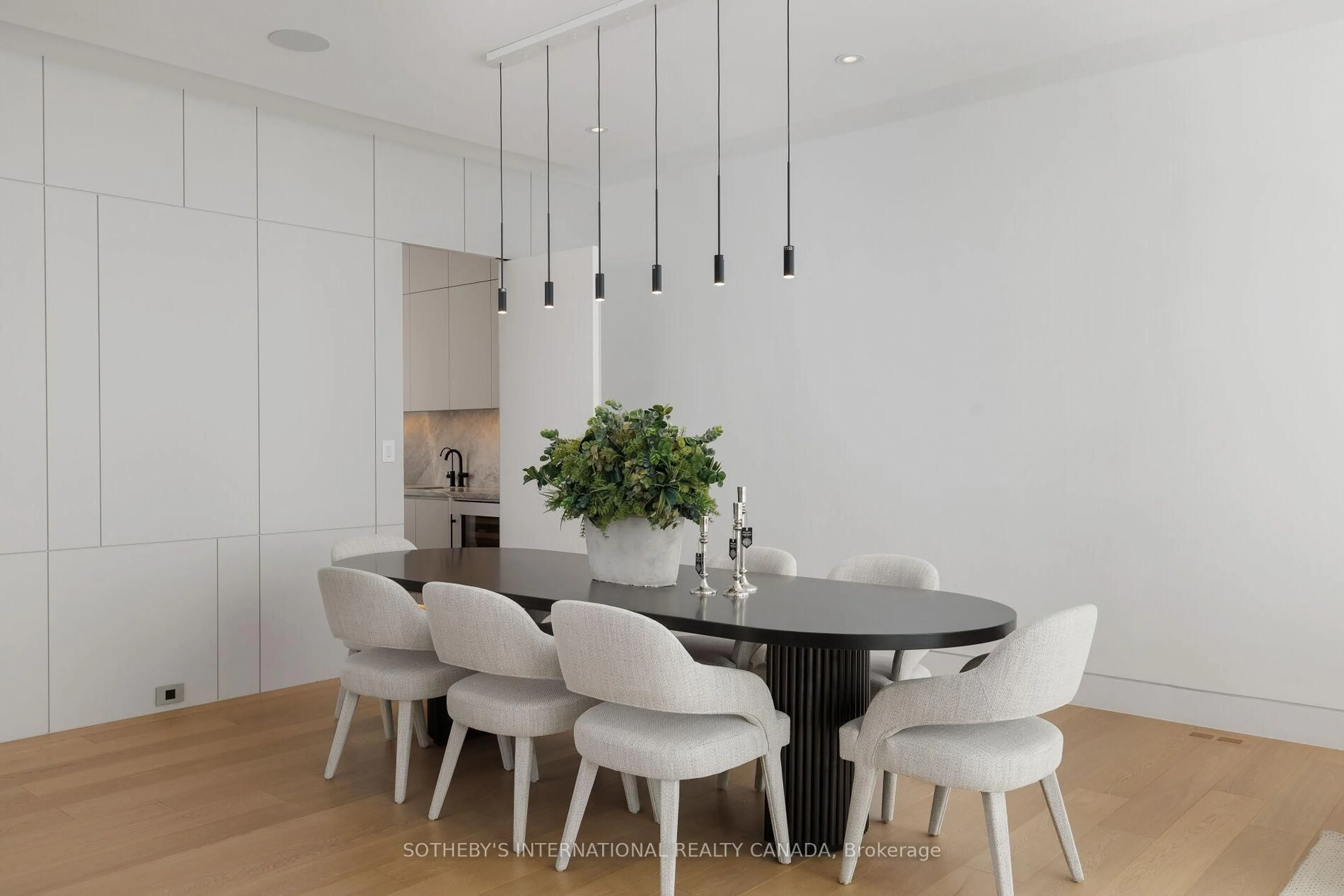 Dining room, unknown for 50 Bannon Ave, Toronto Ontario M8X 1V1