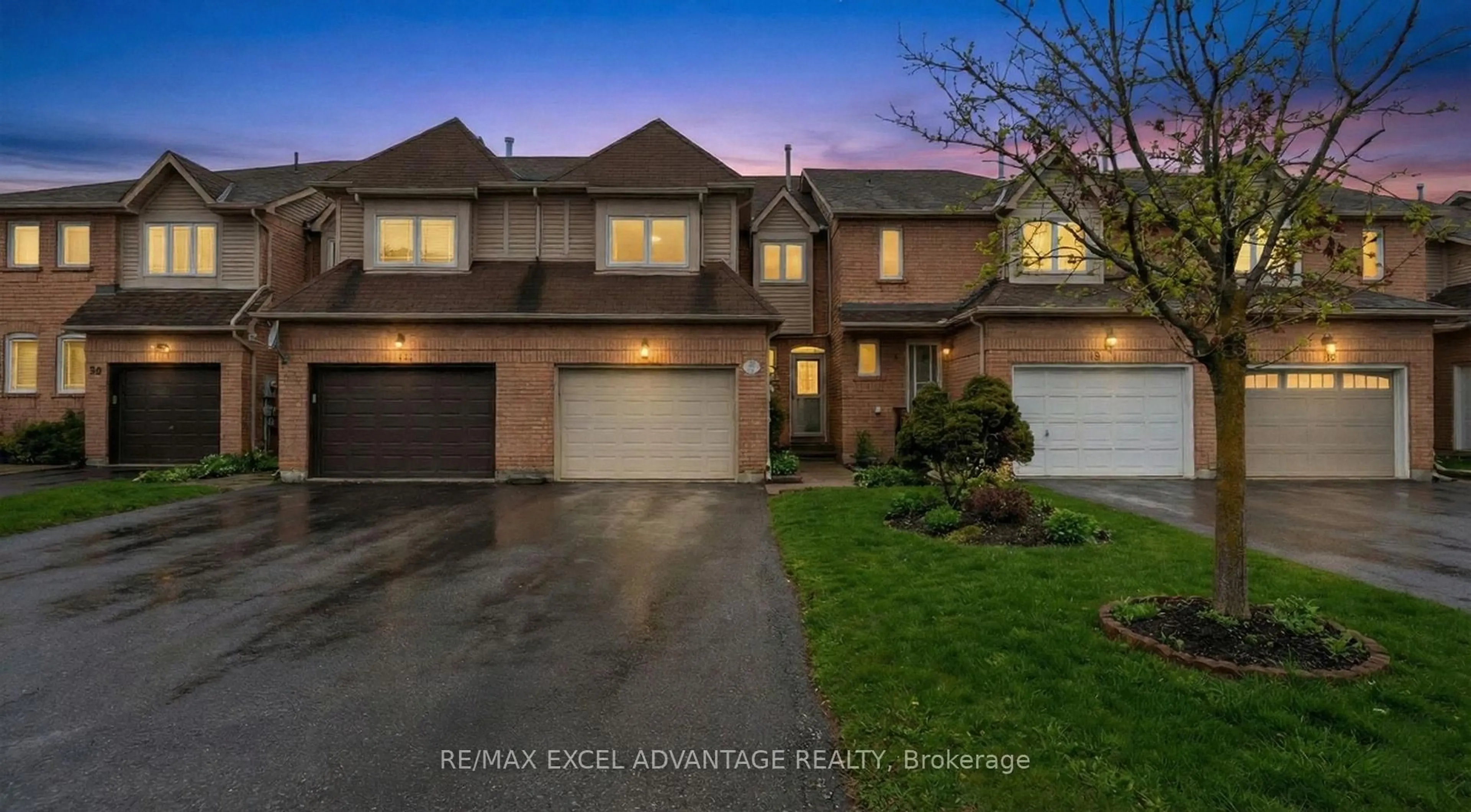 Unknown for 12 Wooliston Cres, Brampton Ontario L6Y 4J3