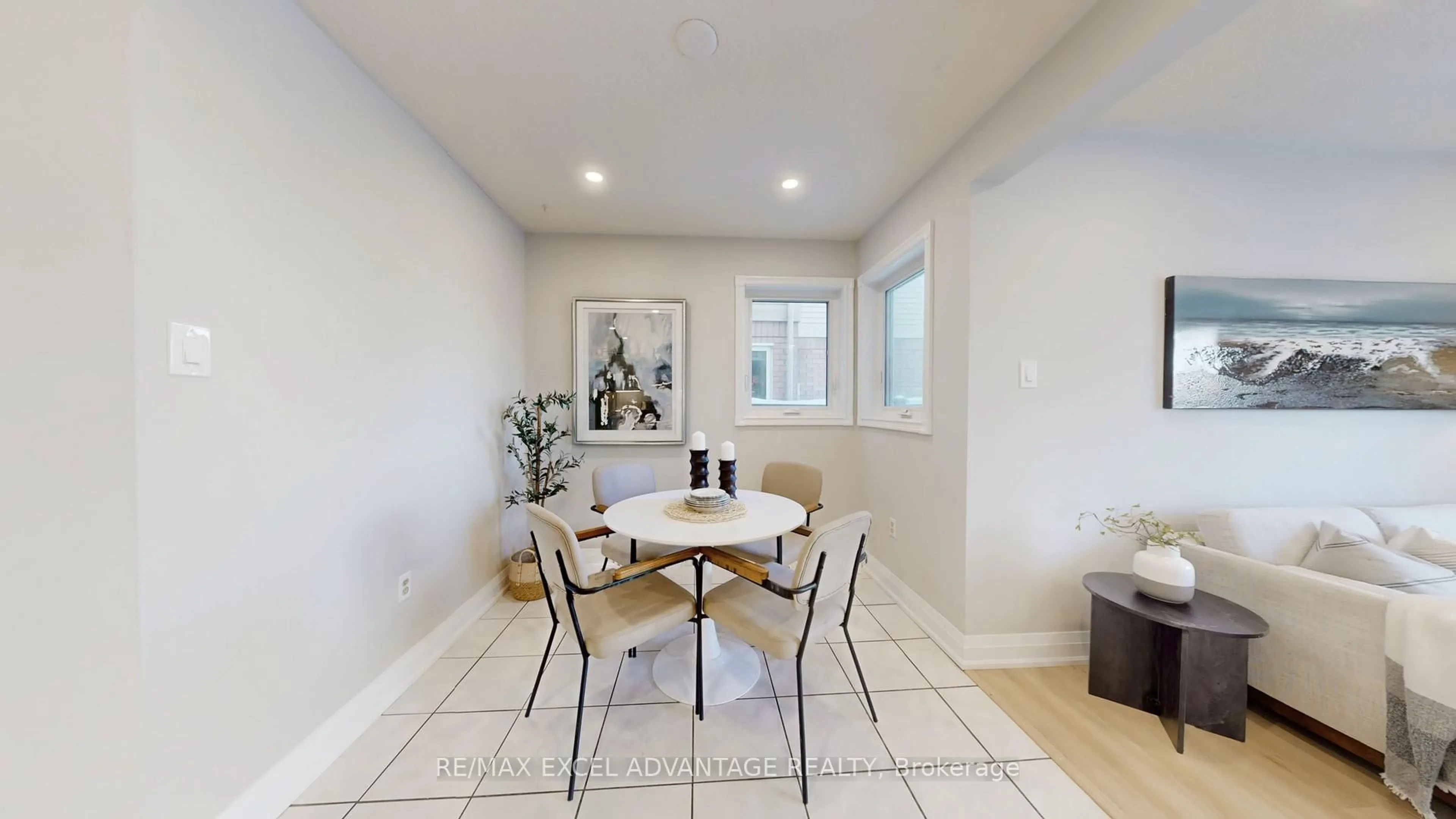 Dining room, unknown for 12 Wooliston Cres, Brampton Ontario L6Y 4J3