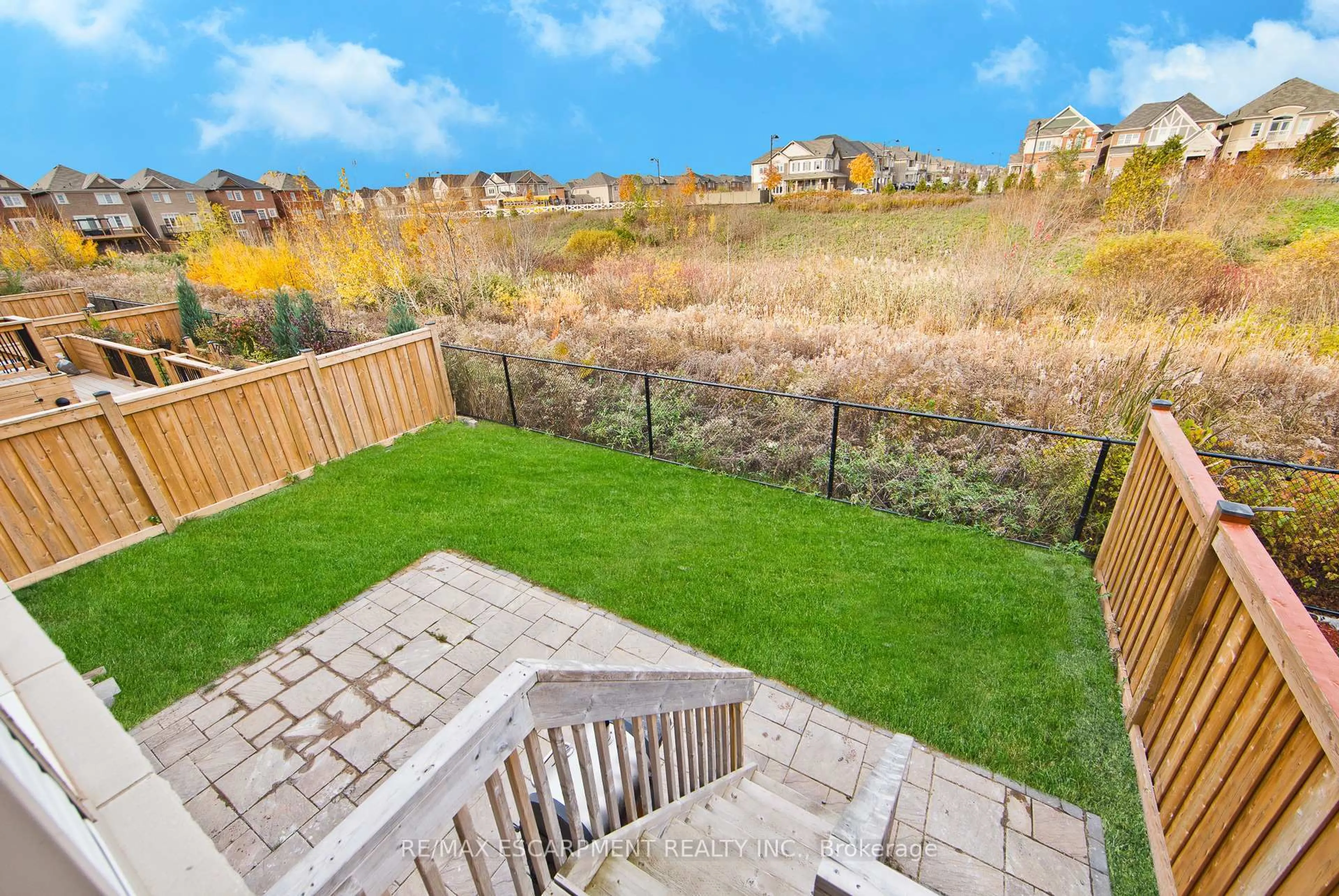 Patio, unknown for 307 Hinton Terr, Milton Ontario L9E 1C8