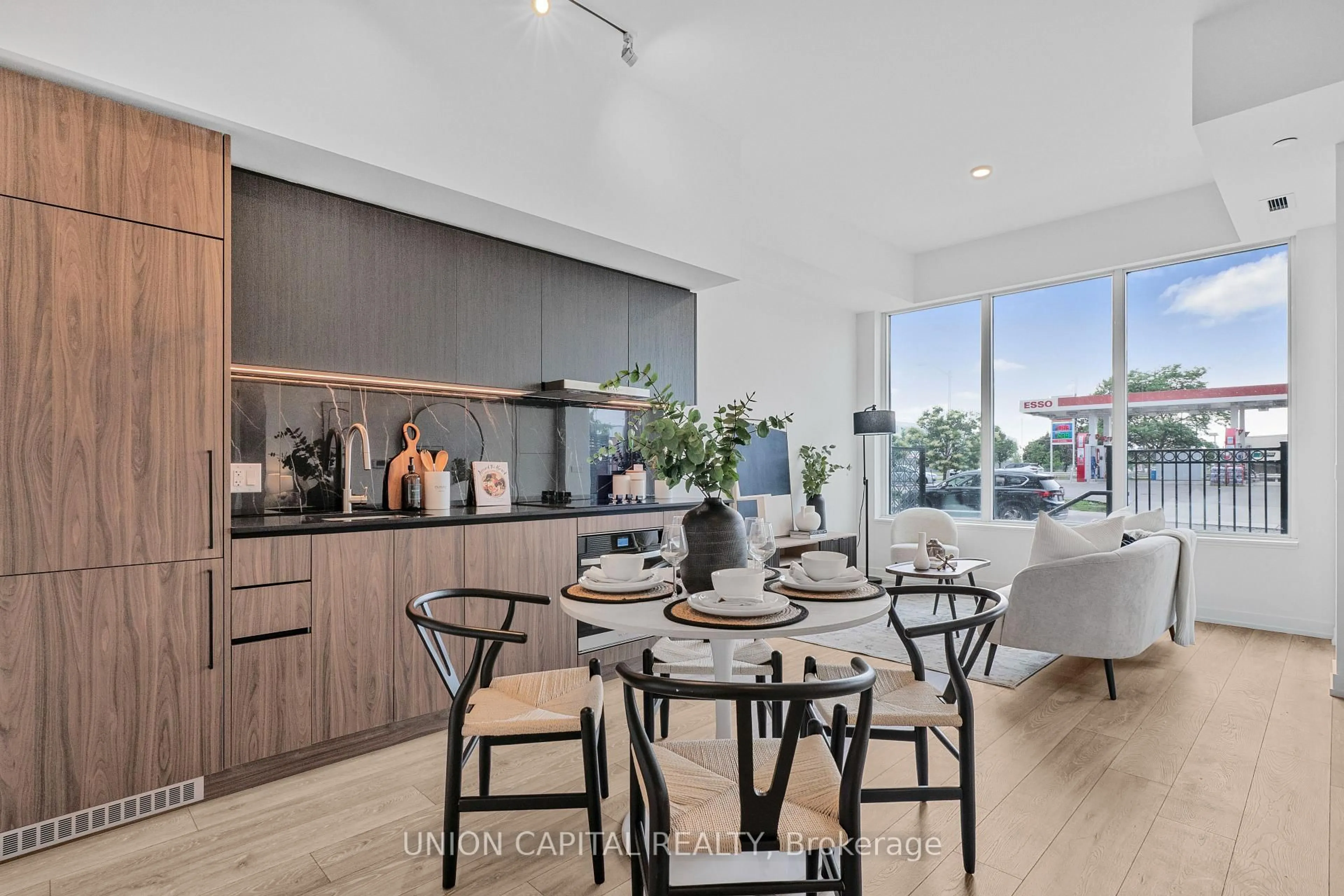 Open concept kitchen, unknown for 1100 Sheppard Ave #121, Toronto Ontario M3K 0E4