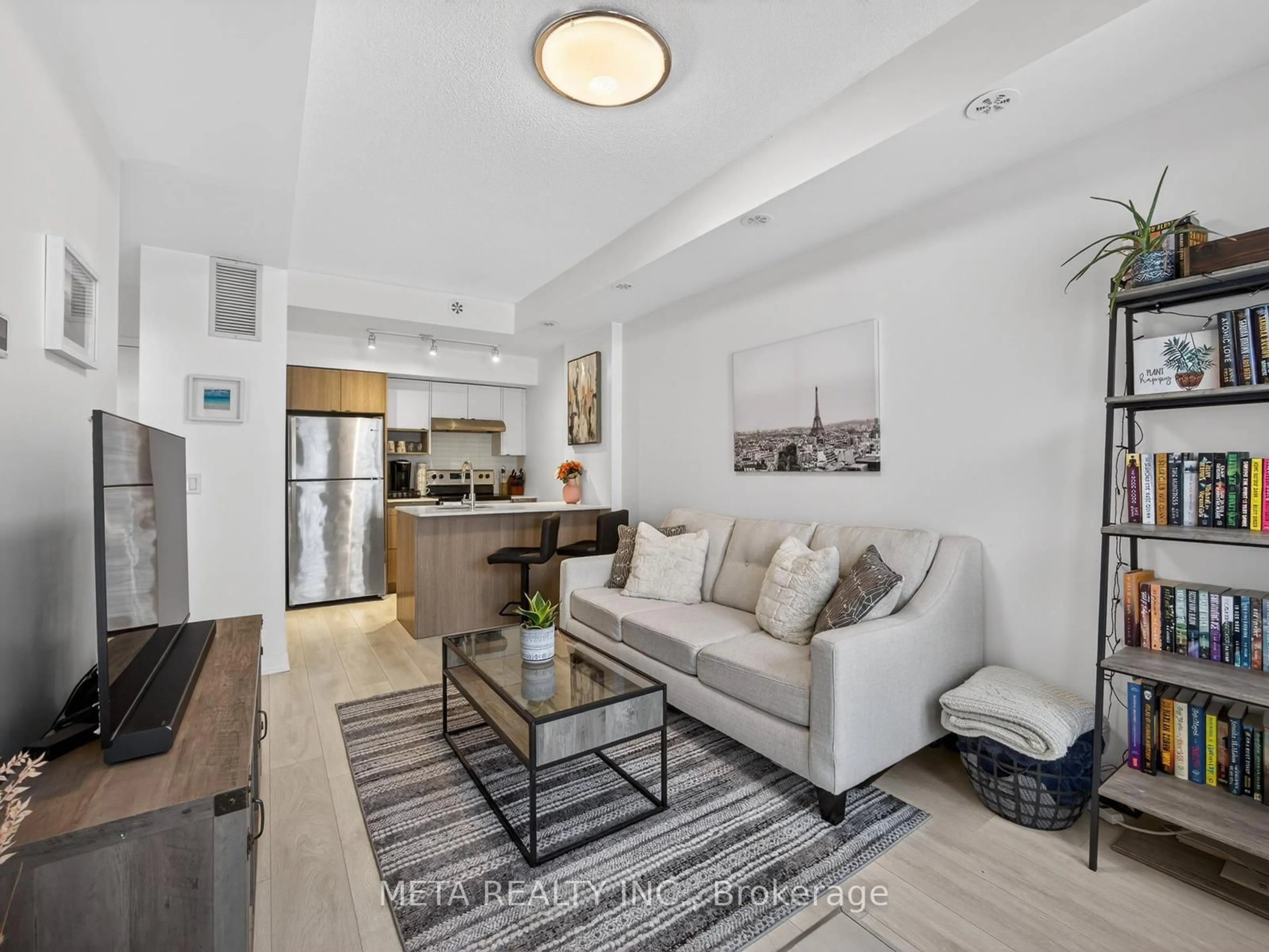 Living room with furniture, unknown for 1139 Cooke Blvd #320, Burlington Ontario L7T 0C3