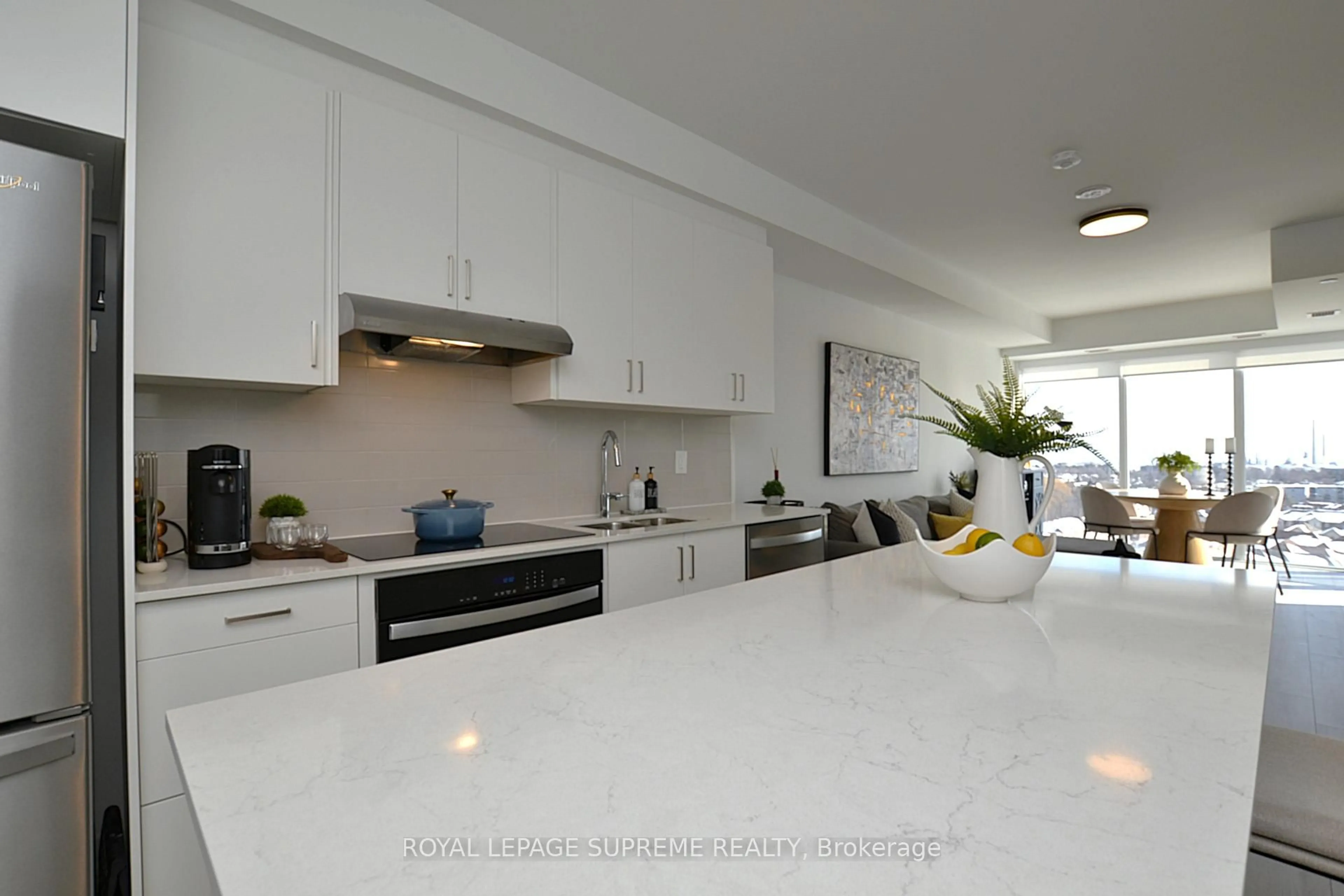 Contemporary kitchen, unknown for 1035 Southdown Rd #1108, Mississauga Ontario L5J 0A2