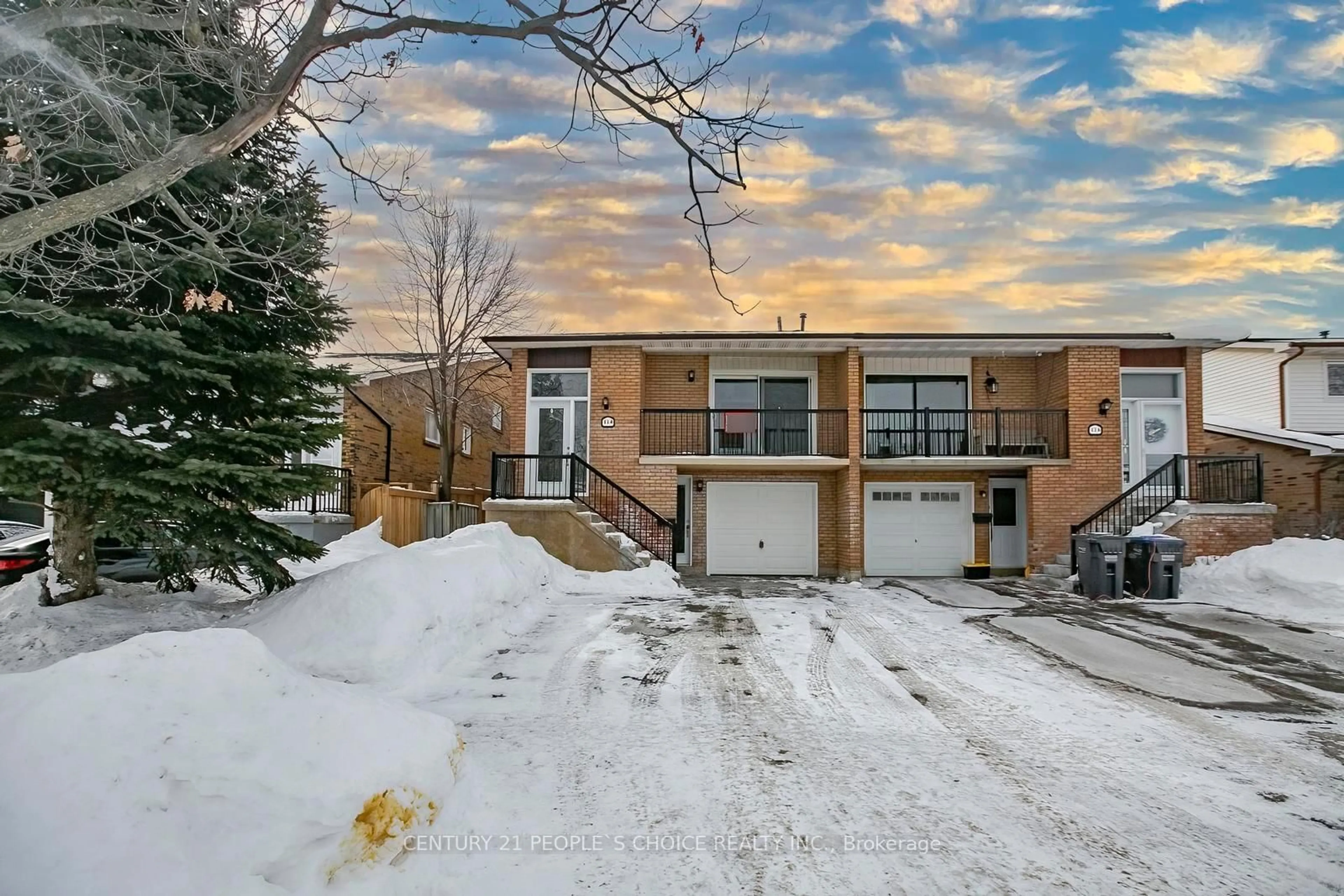 A pic from outside/outdoor area/front of a property/back of a property/a pic from drone, street for 114 Simmons Blvd, Brampton Ontario L6V 3V6