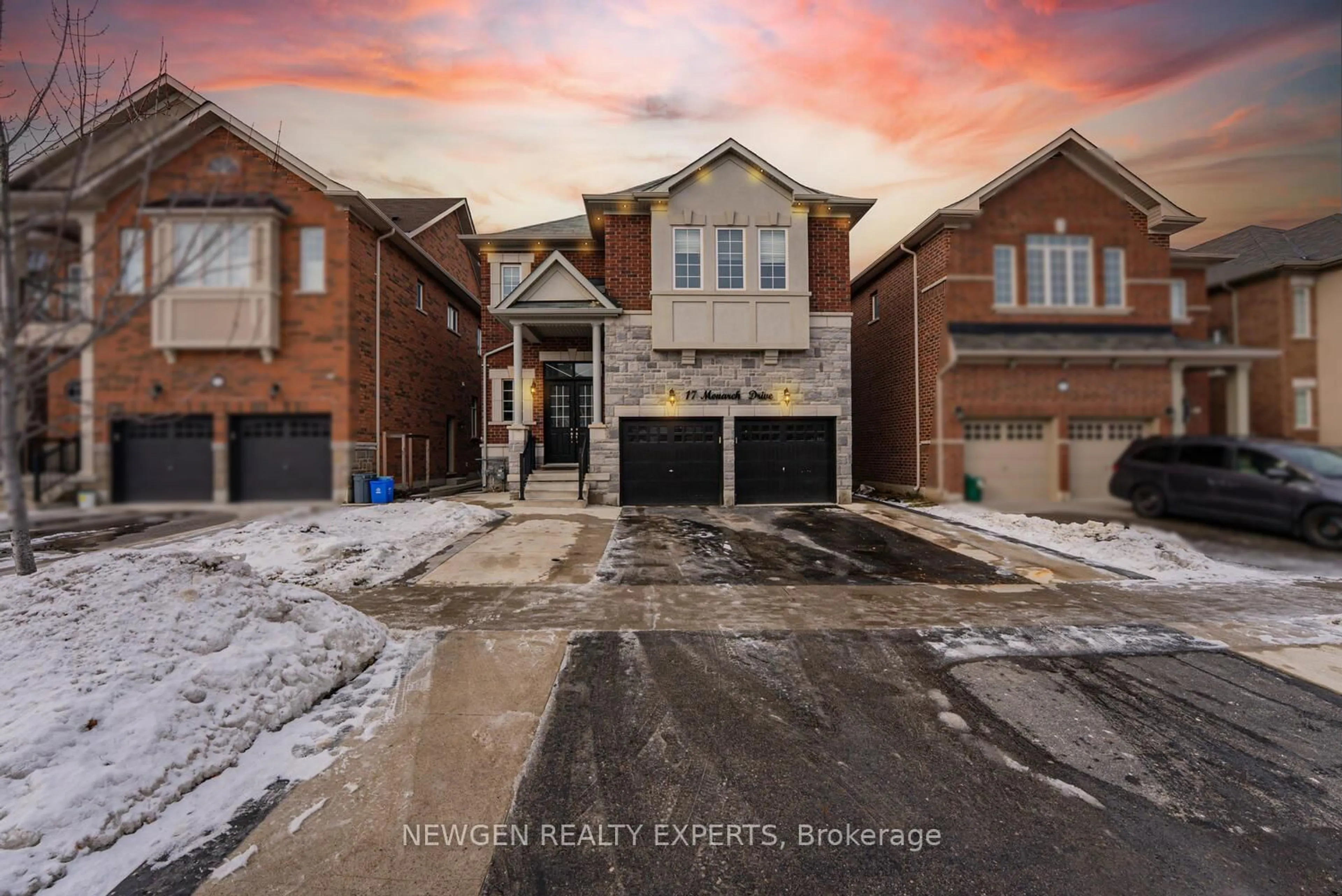 A pic from outside/outdoor area/front of a property/back of a property/a pic from drone, street for 17 Monarch Dr, Halton Hills Ontario L7G 0H9