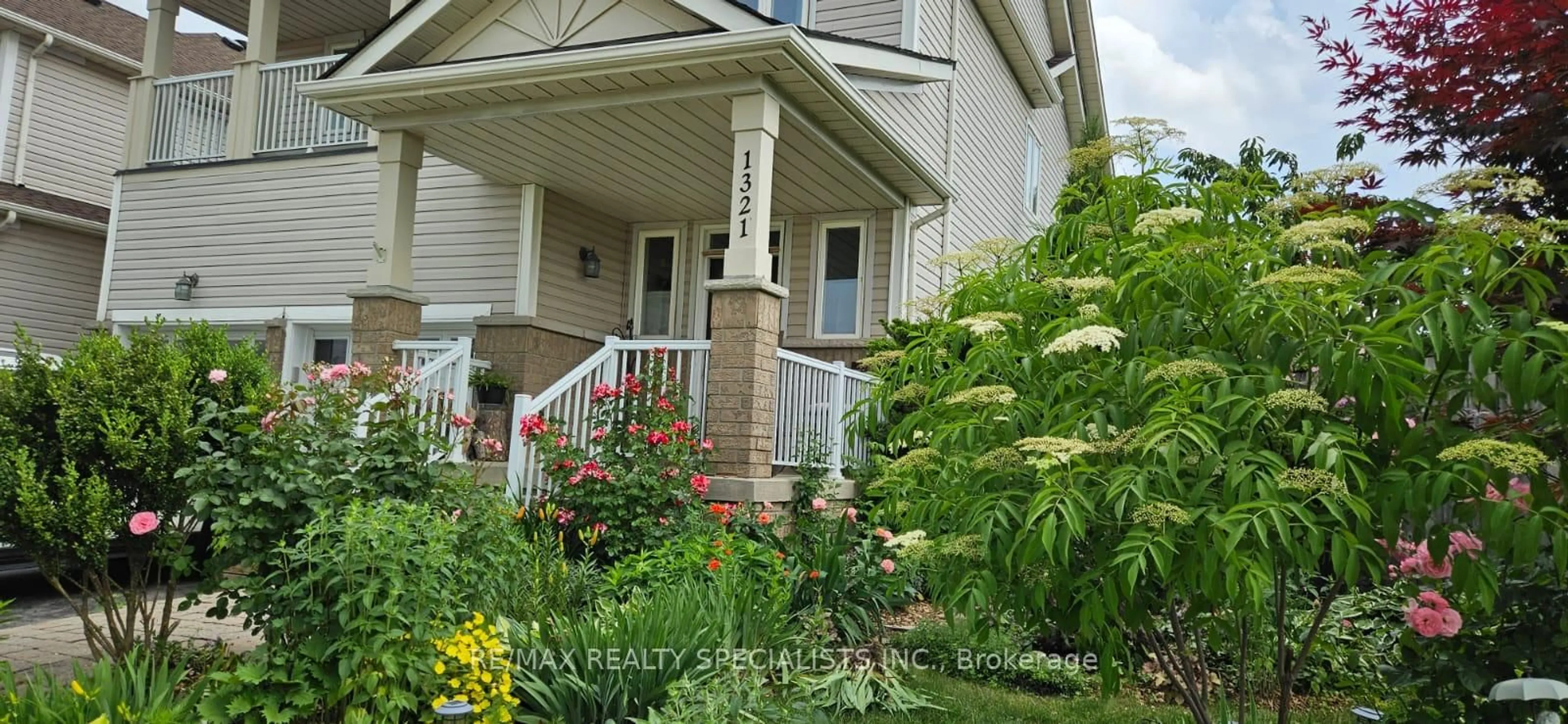 Unknown for 1321 Roper Dr, Milton Ontario L9T 6E4