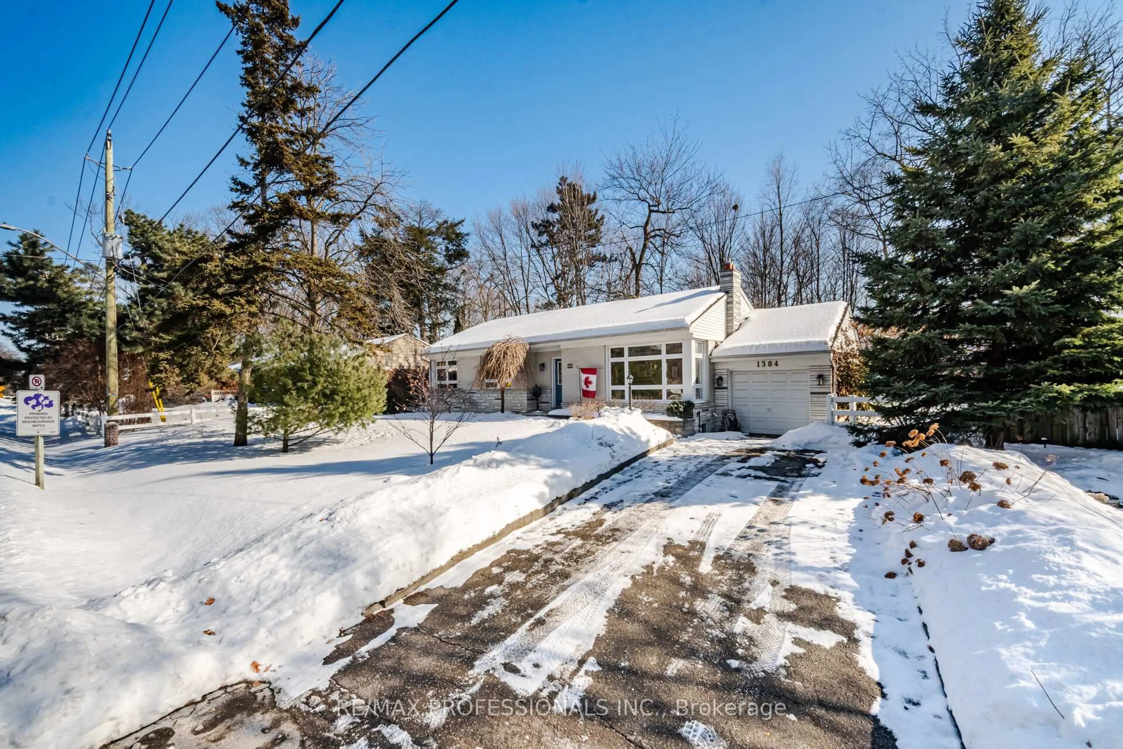 Unknown for 1384 Rometown Dr, Mississauga Ontario L5E 2T4