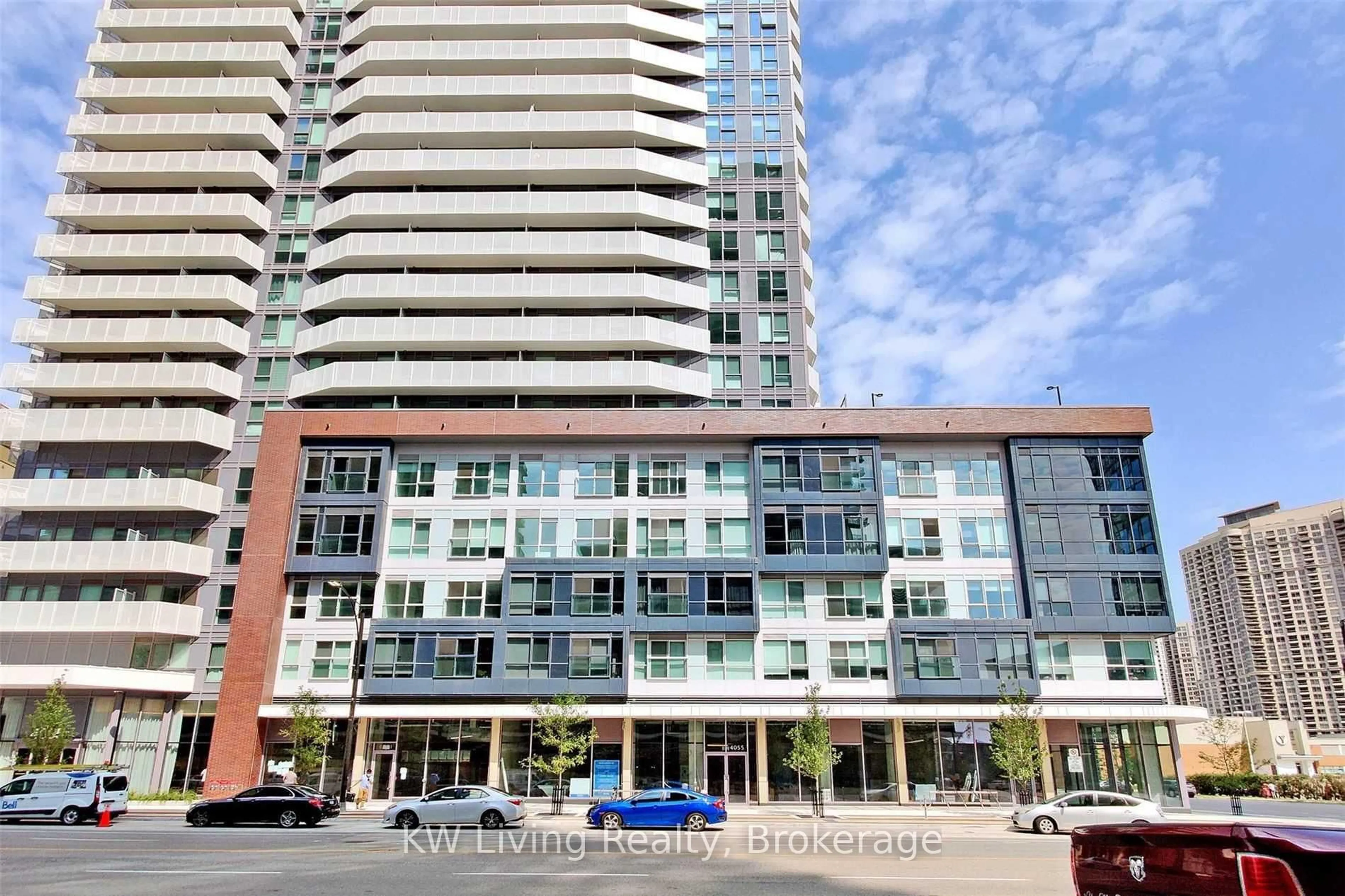 Patio, street for 4065 Confederation Pkwy #3601, Mississauga Ontario L5B 0L4