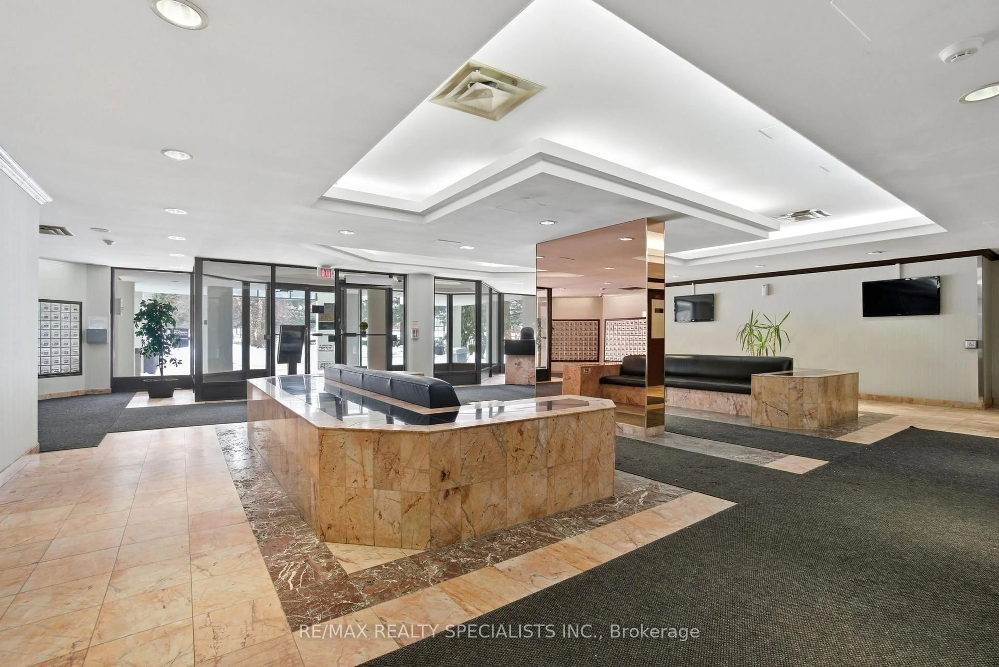 Lobby for 1 Rowntree Rd #1707, Toronto Ontario M9V 5G7