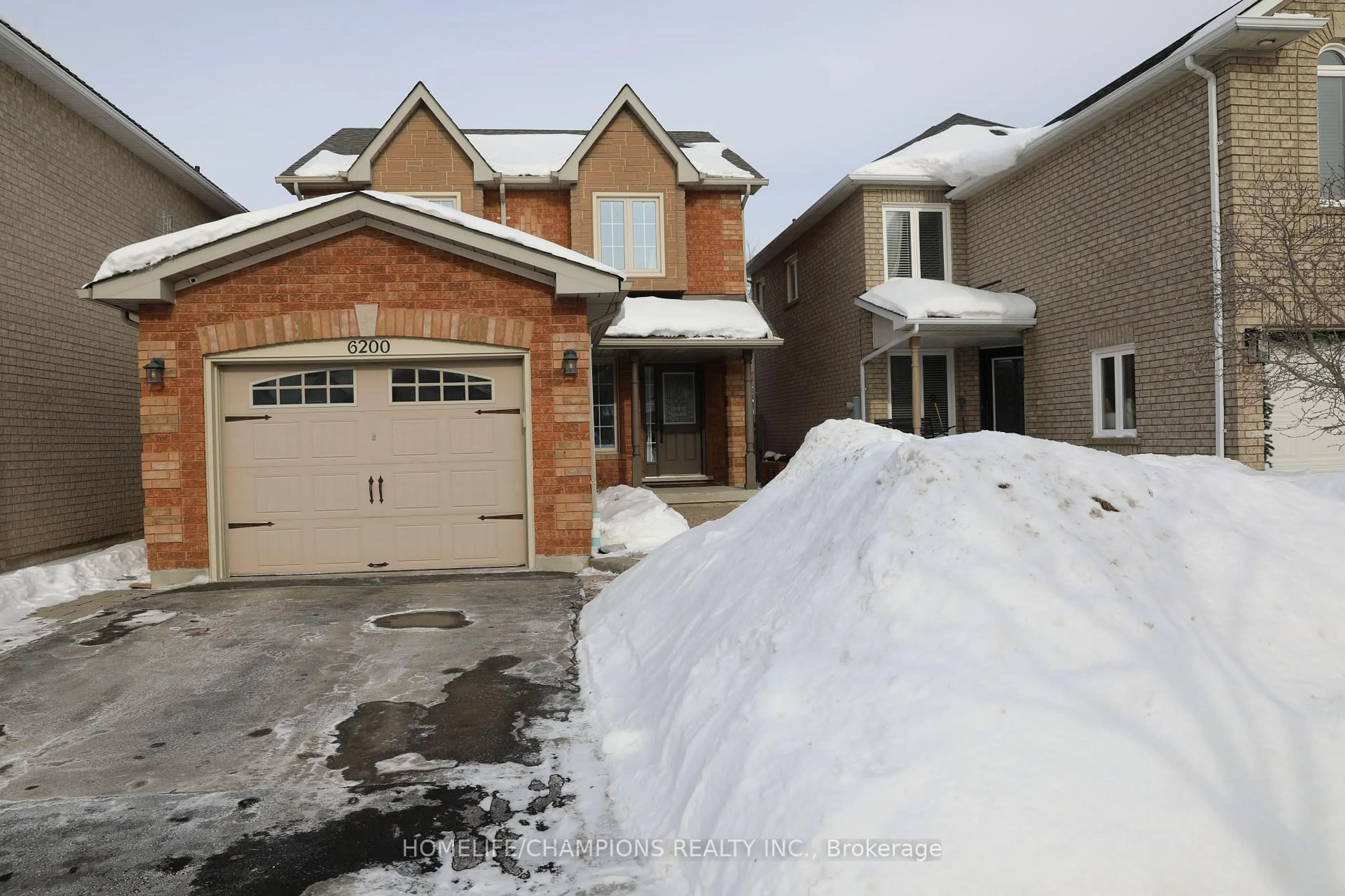 Home with brick exterior material, street for 6200 Maple Gate Circ, Mississauga Ontario L5N 7A9
