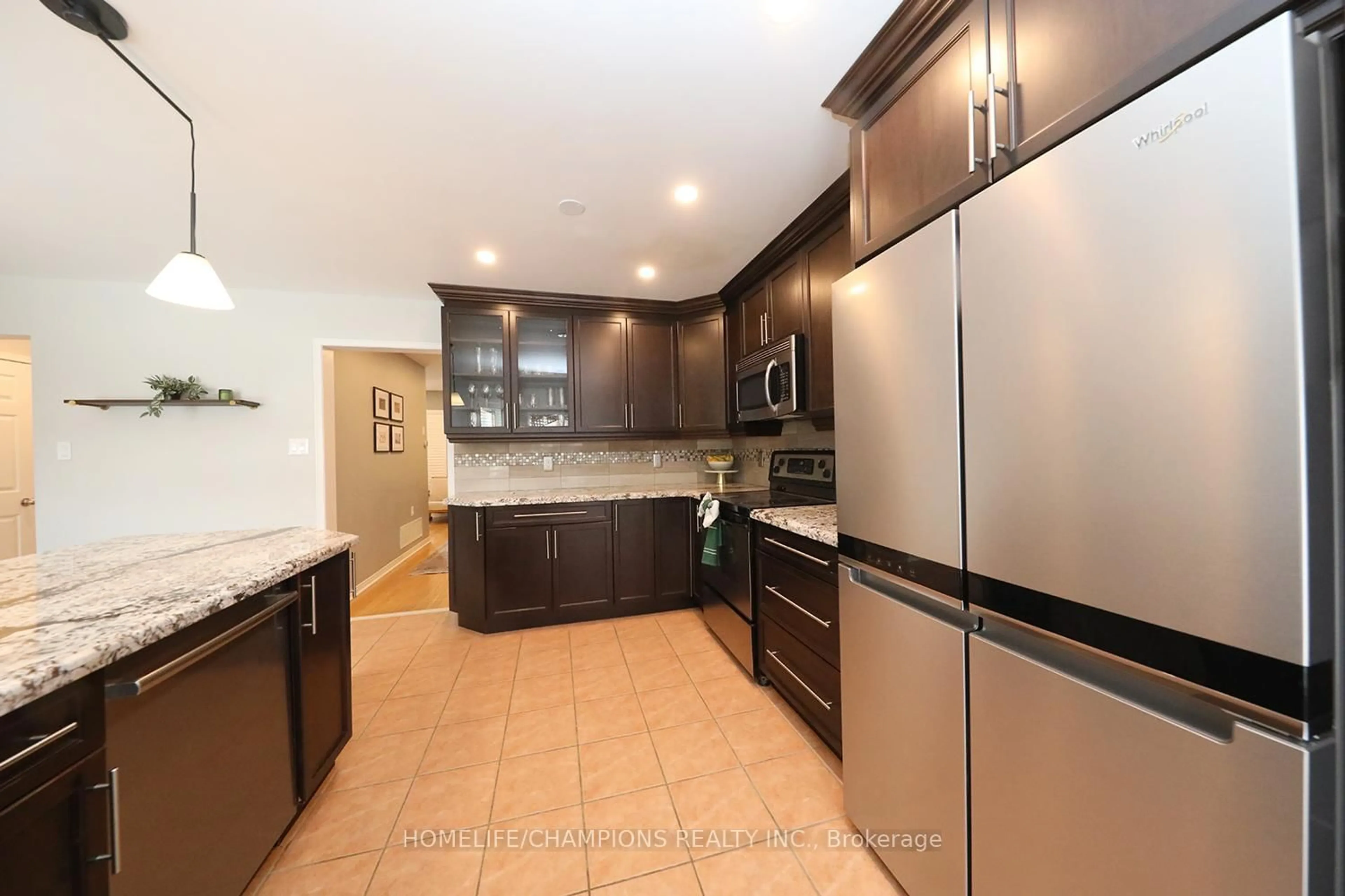 Unknown for 6200 Maple Gate Circ, Mississauga Ontario L5N 7A9