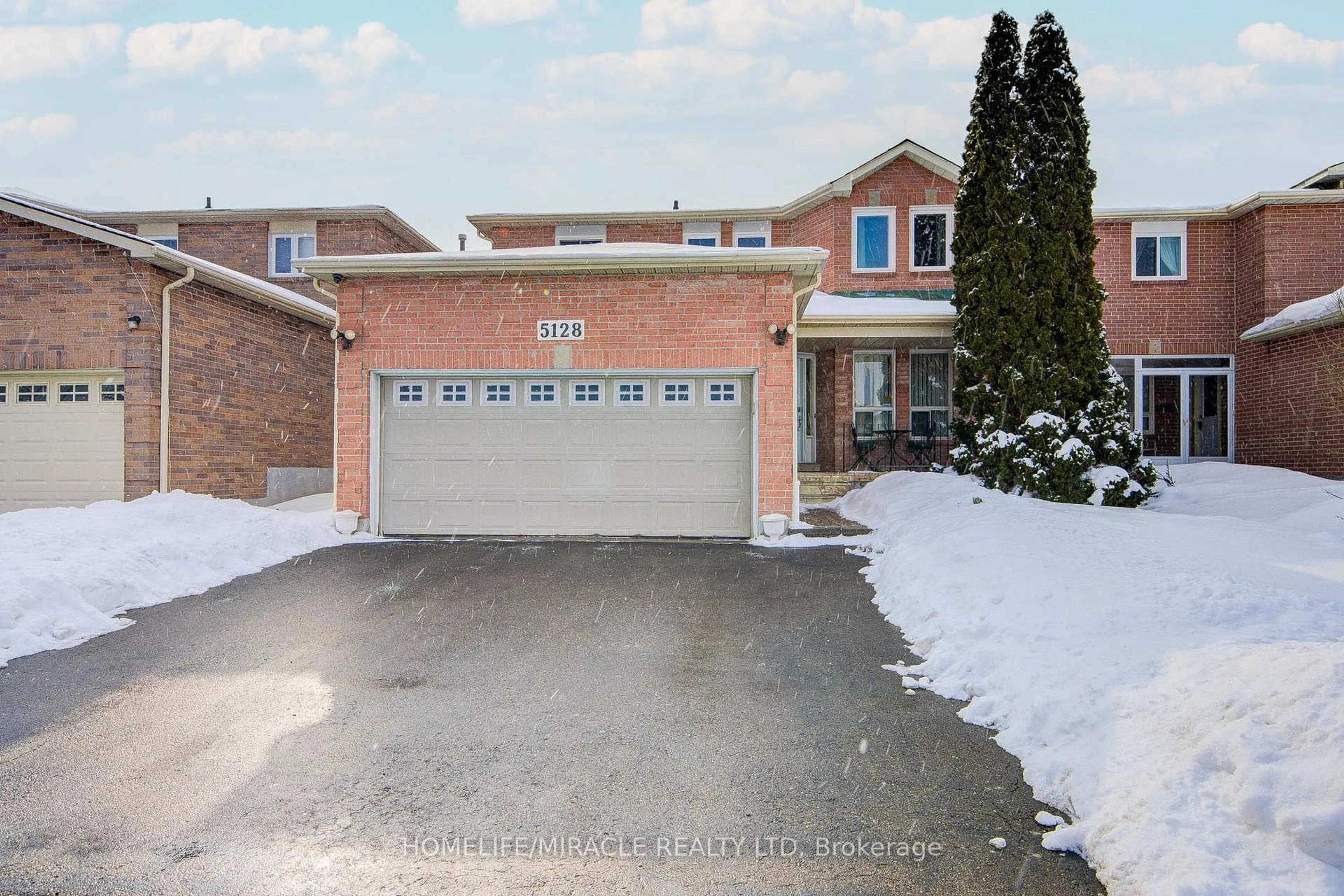 Unknown for 5128 Guildwood Way, Mississauga Ontario L5R 2S7