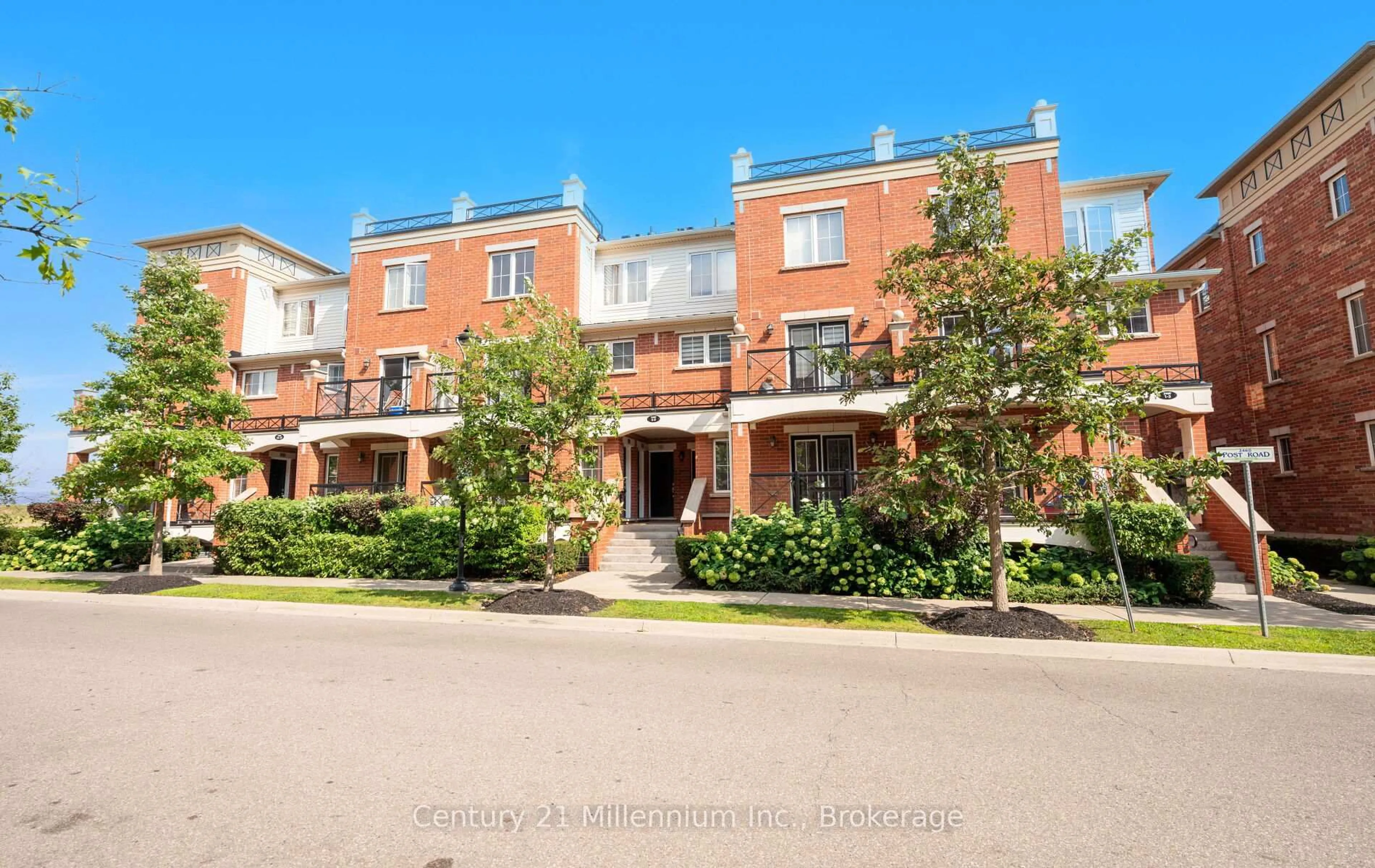 Unknown for 2460 Post Rd #4, Oakville Ontario L6H 0J2