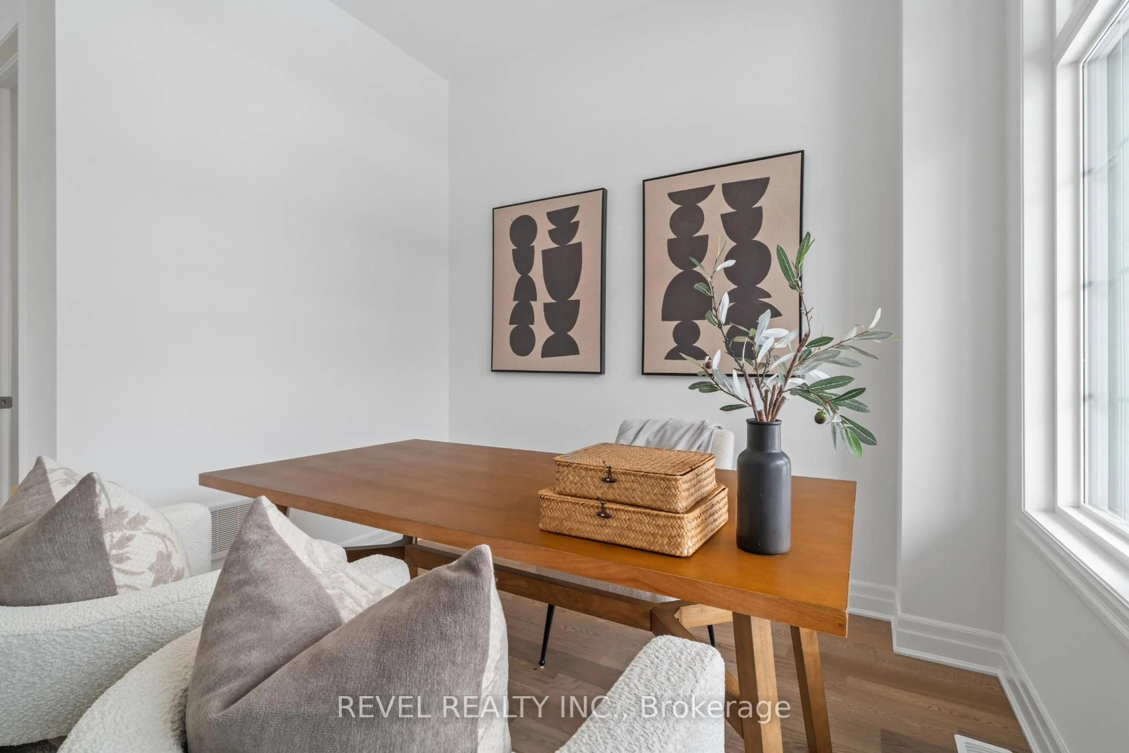 Unknown for 1220 Black Bear Tr, Oakville Ontario L6H 8B1