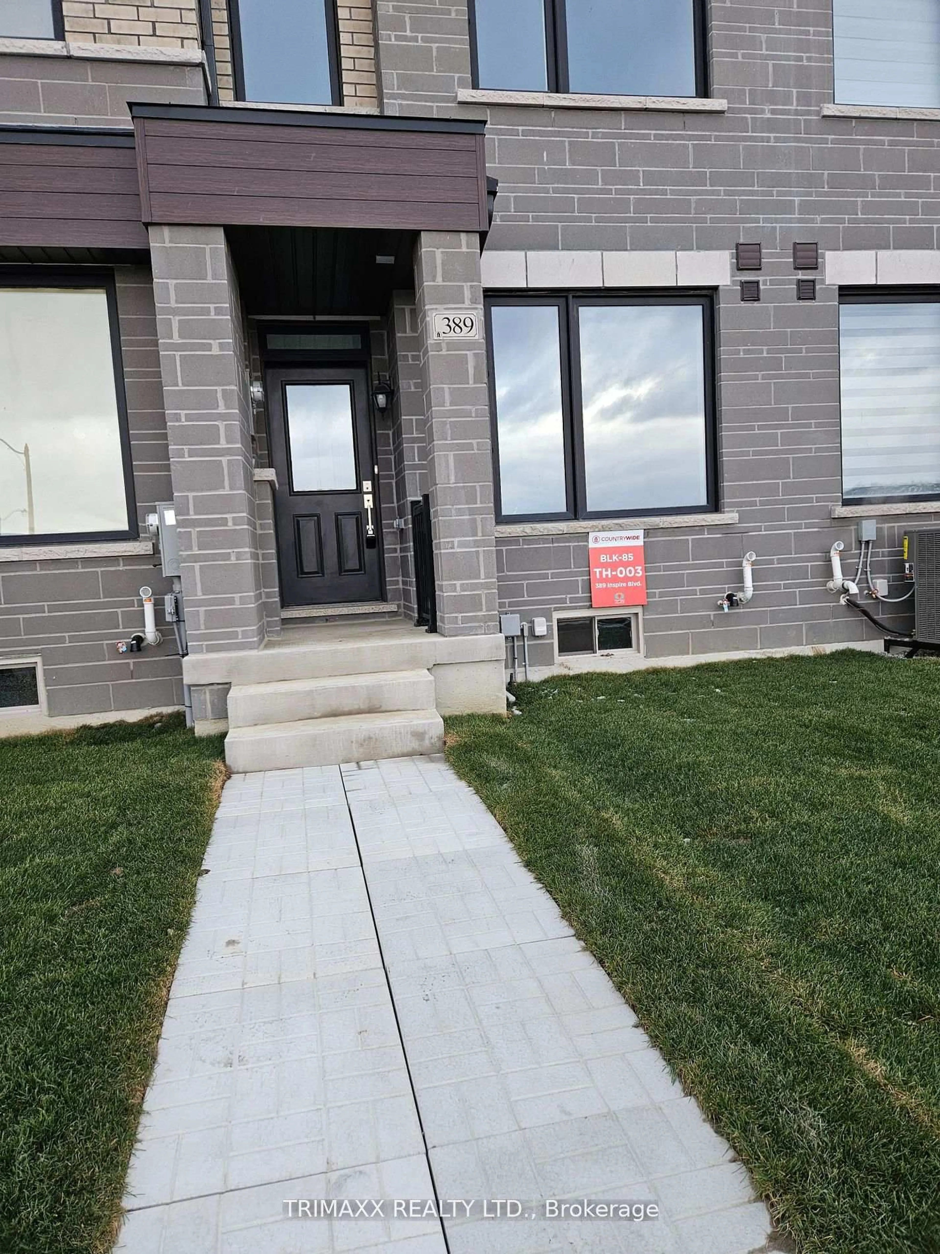 Unknown for 389 Inspire Blvd, Brampton Ontario L6R 4E4