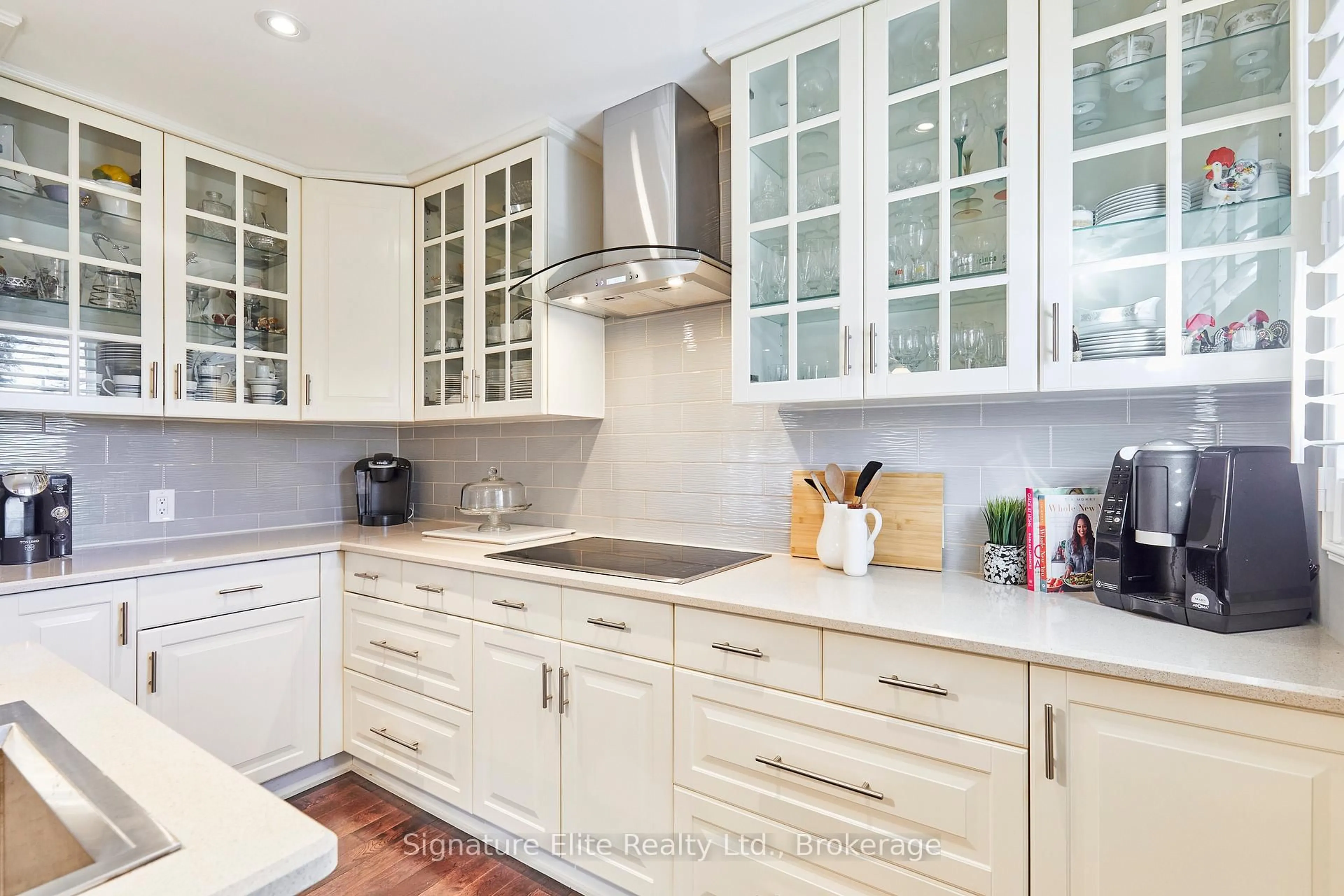 Contemporary kitchen, ceramic/tile floor for 593A Scarlett Rd, Toronto Ontario M9P 2S6