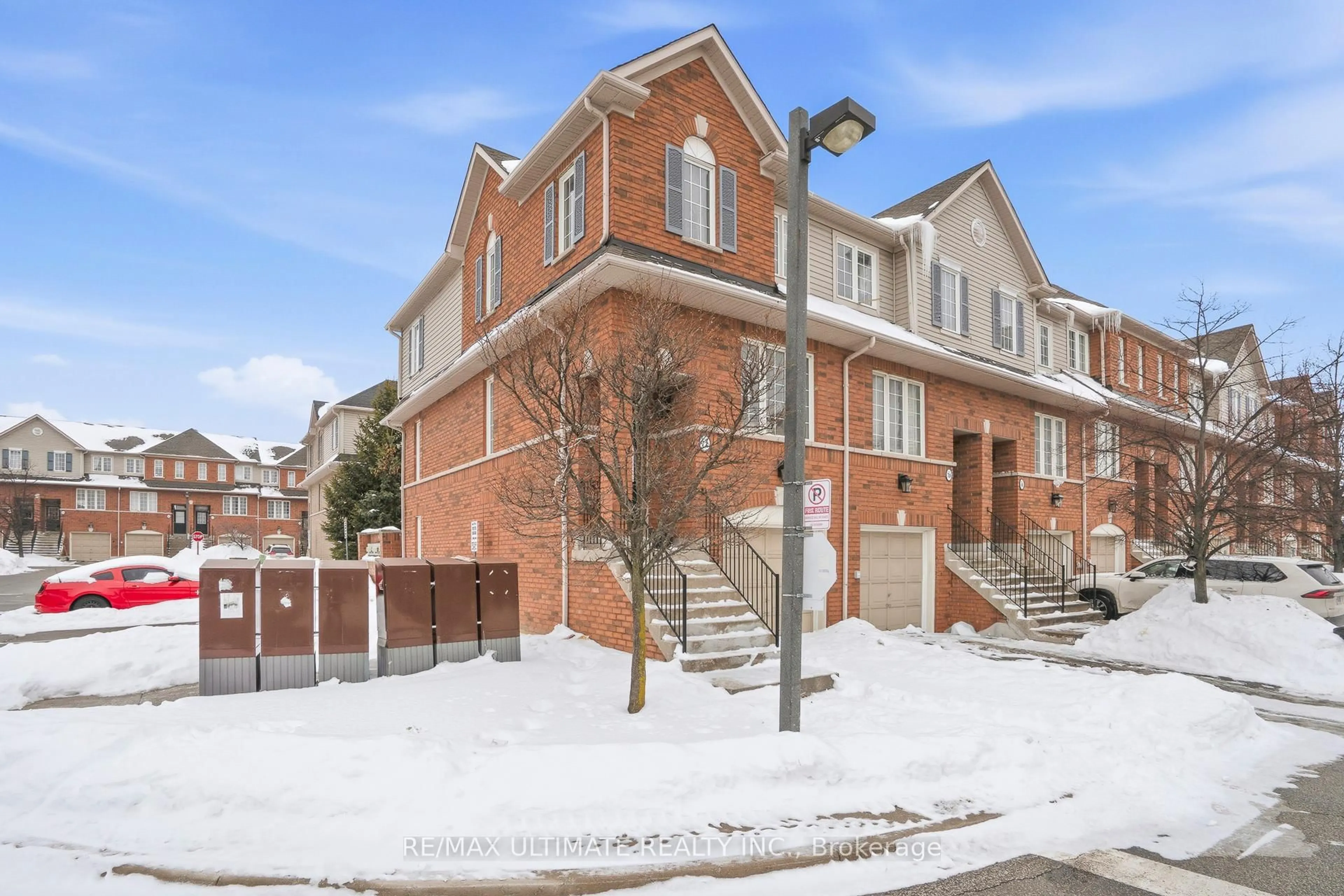 Home with brick exterior material, street for 4950 Albina Way #72, Mississauga Ontario L4Z 4J7