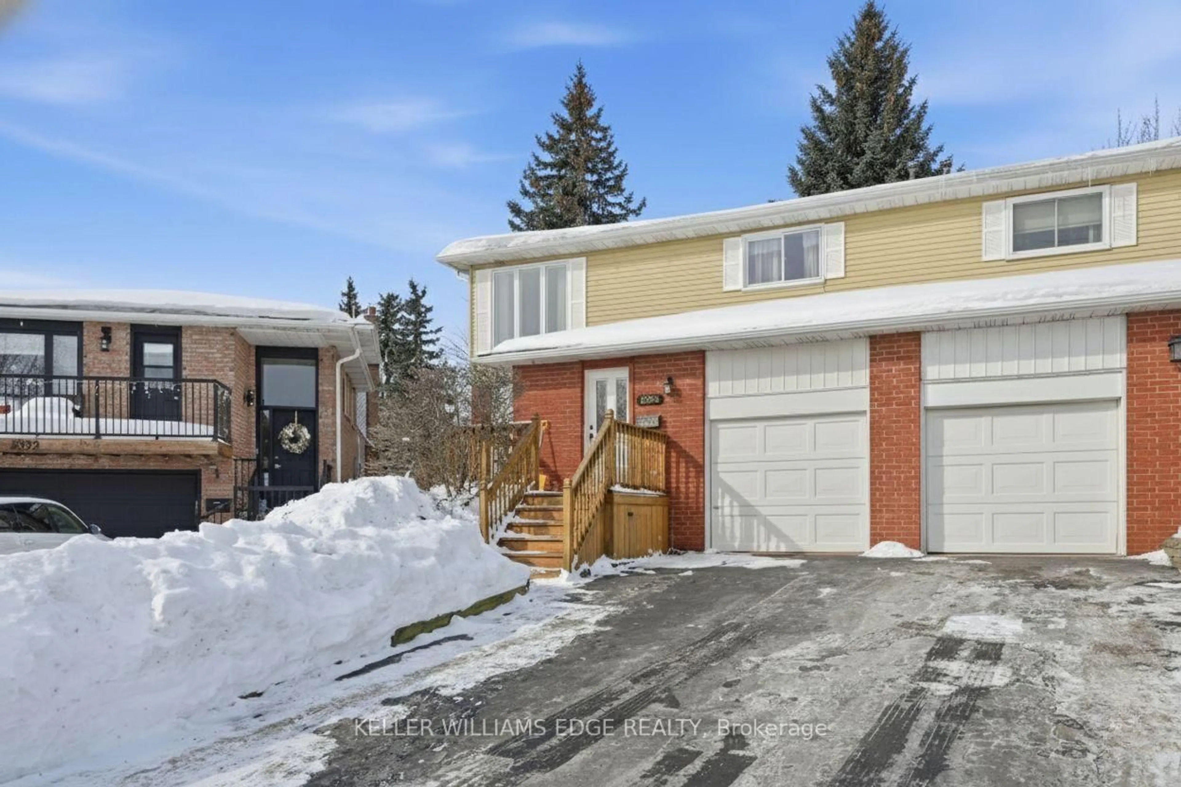 Unknown for 2394 Lyford Lane, Burlington Ontario L7P 3Y8