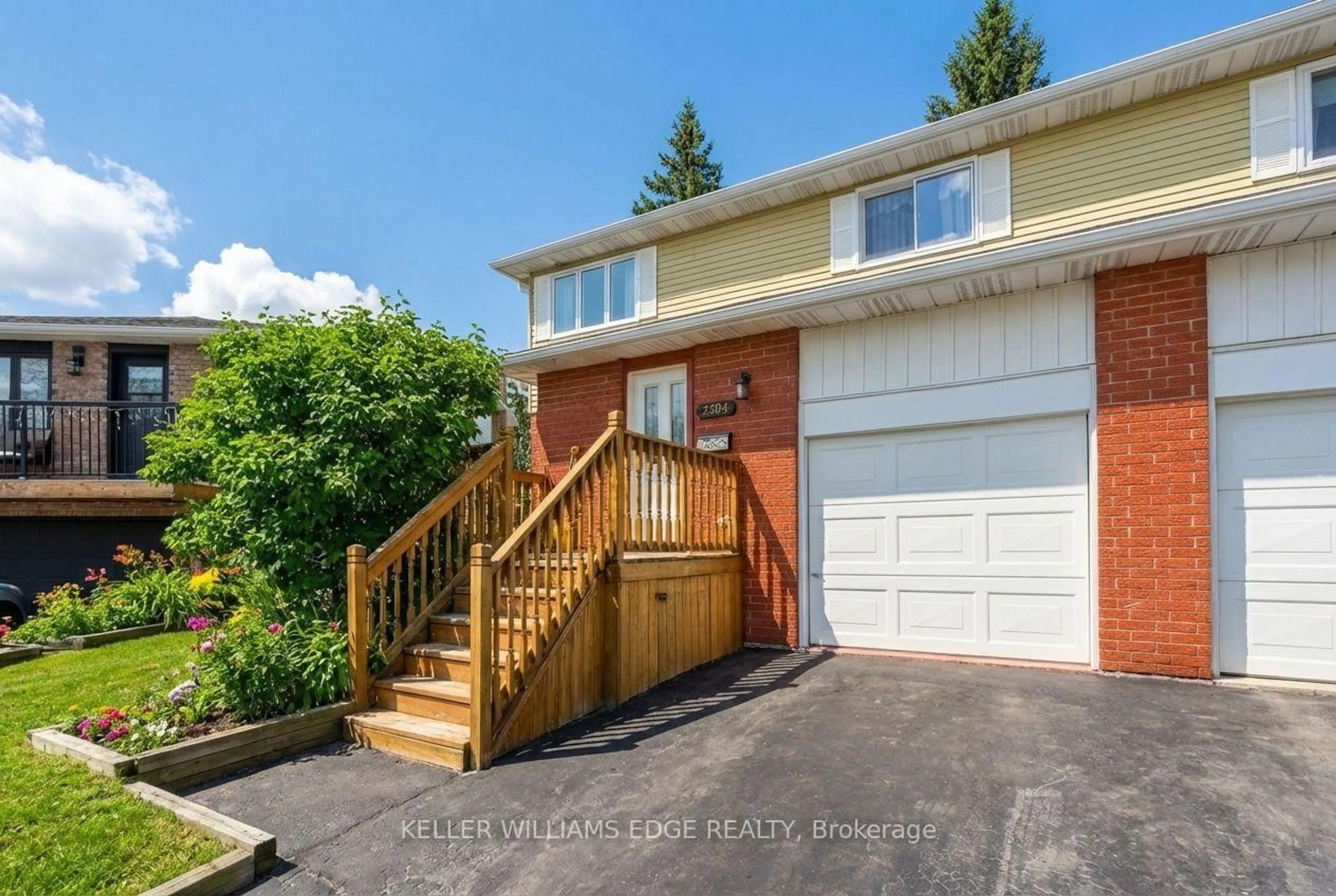 Unknown for 2394 Lyford Lane, Burlington Ontario L7P 3Y8