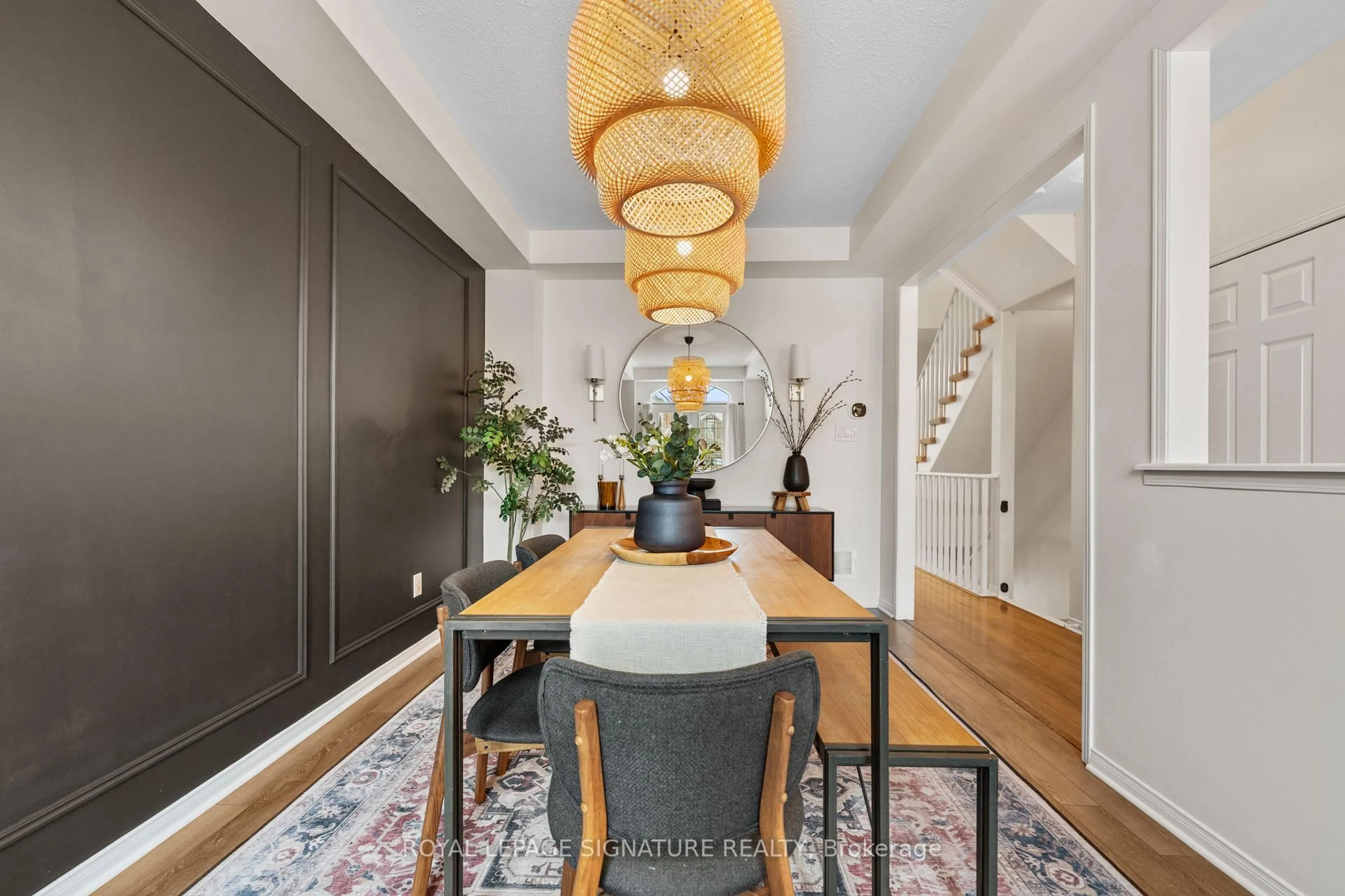 Dining room, unknown for 6 Renfrew Lane, Halton Hills Ontario L7G 0H1