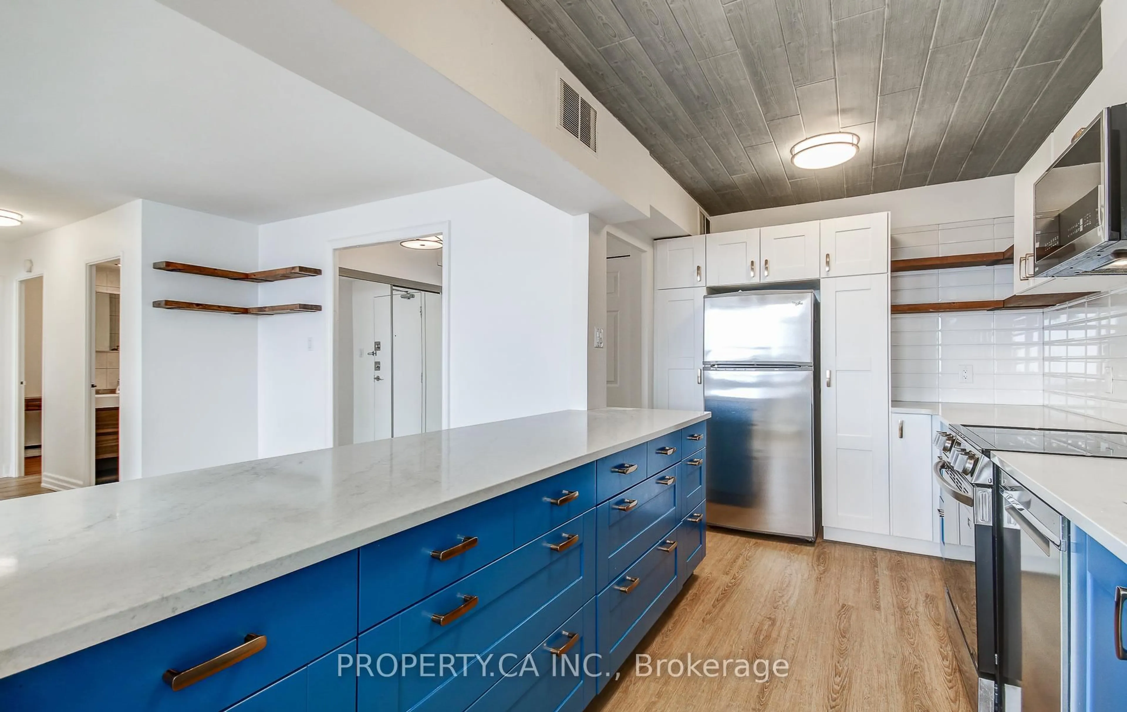 Unknown for 155 Marlee Ave #1706, Toronto Ontario M6B 4B5