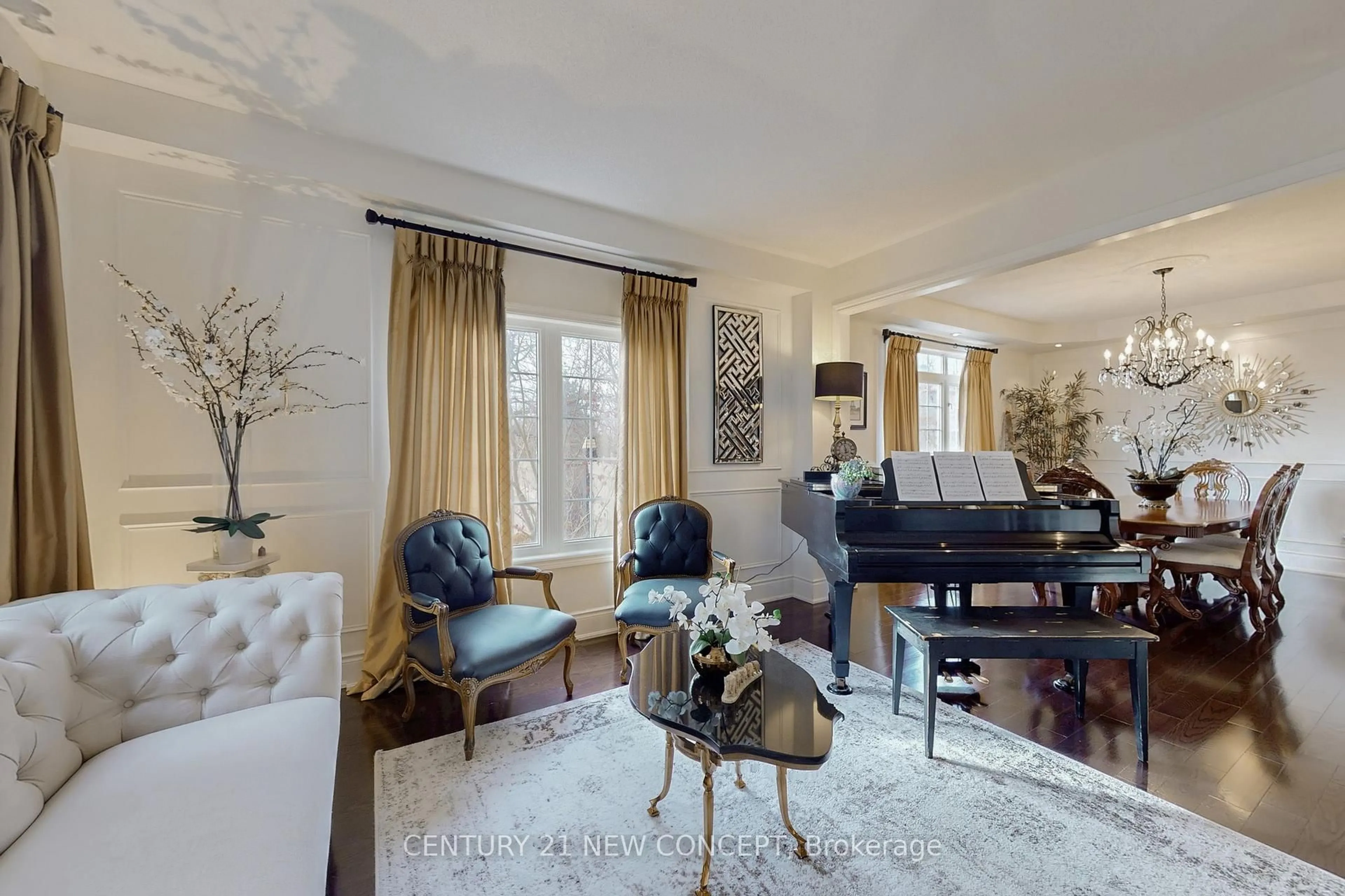 Living room with furniture, unknown for 21 Adriatic Cres, Brampton Ontario L6P 1Y9