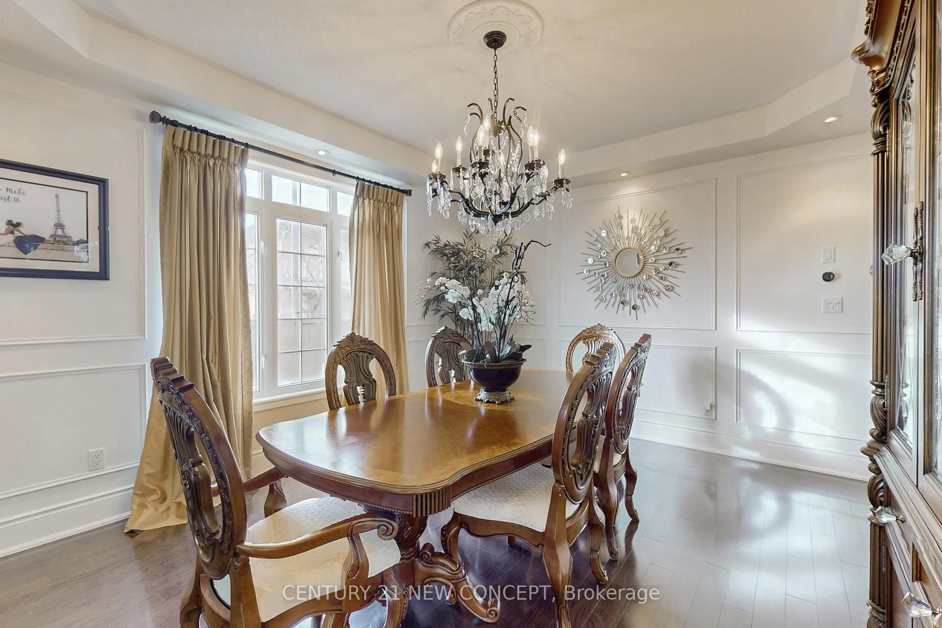 Dining room, unknown for 21 Adriatic Cres, Brampton Ontario L6P 1Y9