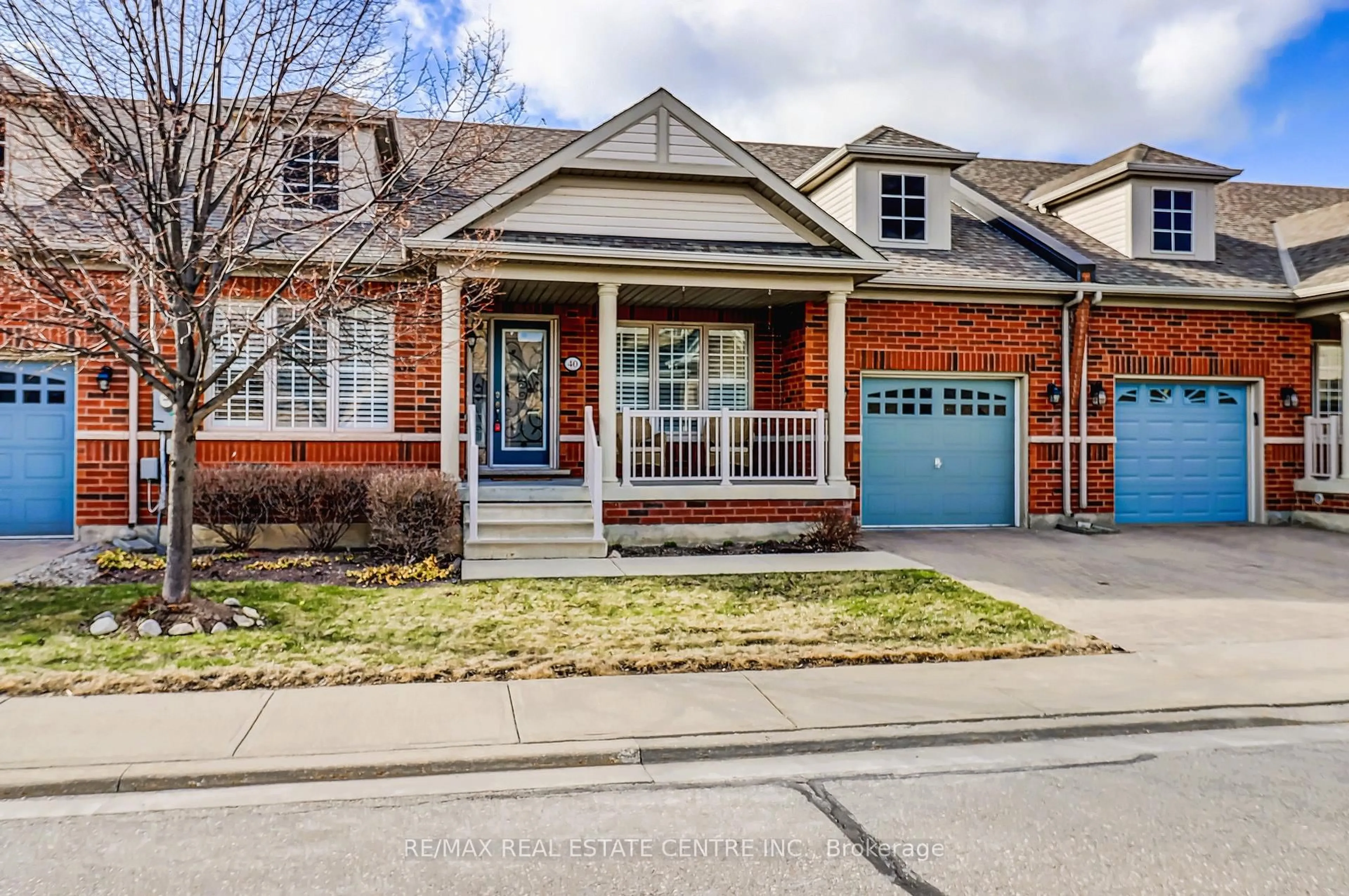 Home with brick exterior material, street for 40 Muzzo Dr, Brampton Ontario L6R 3W8